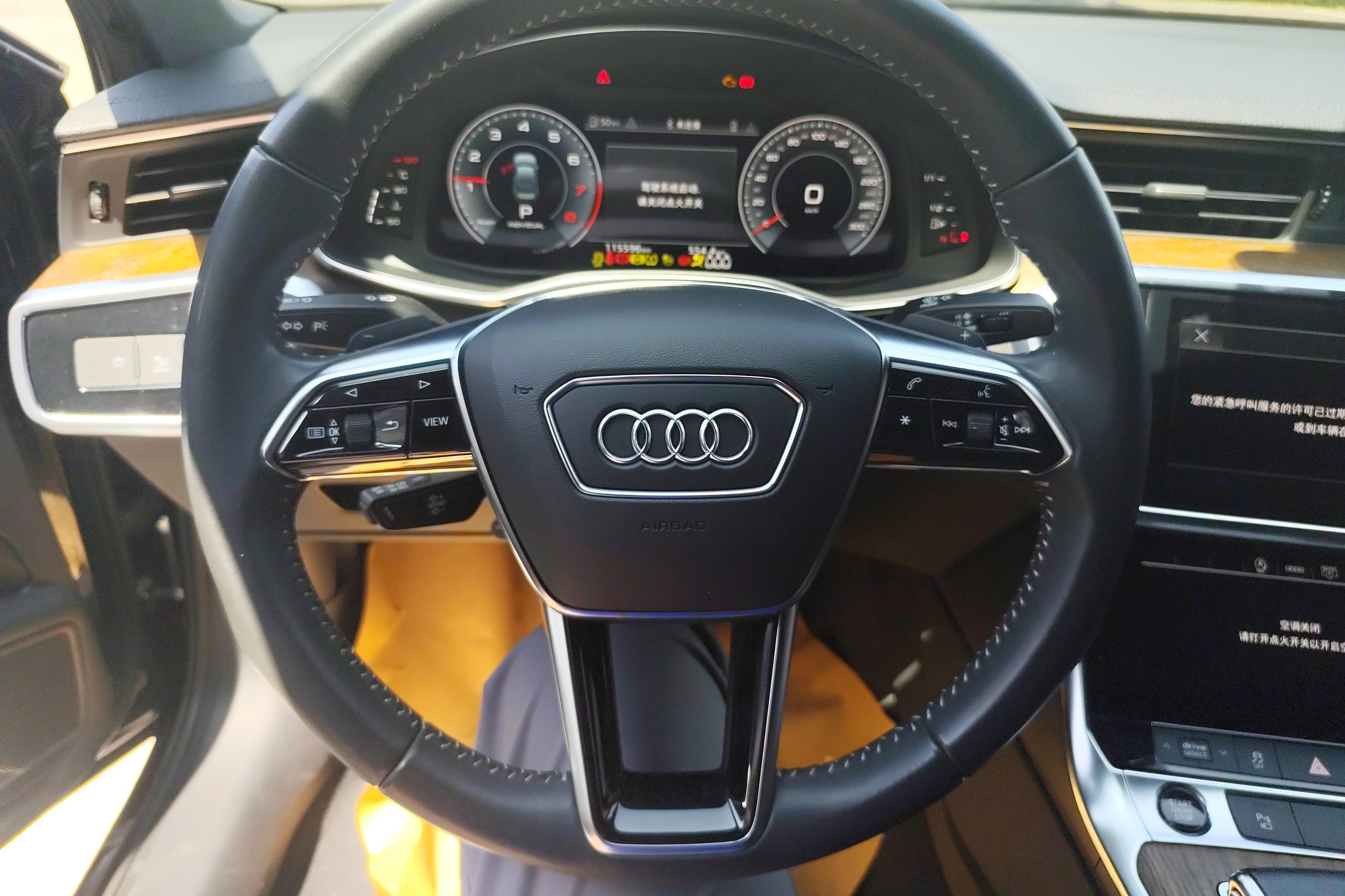 奥迪A6L 40TFSI 2020款 2.0T 自动 豪华动感型 (国Ⅵ) 