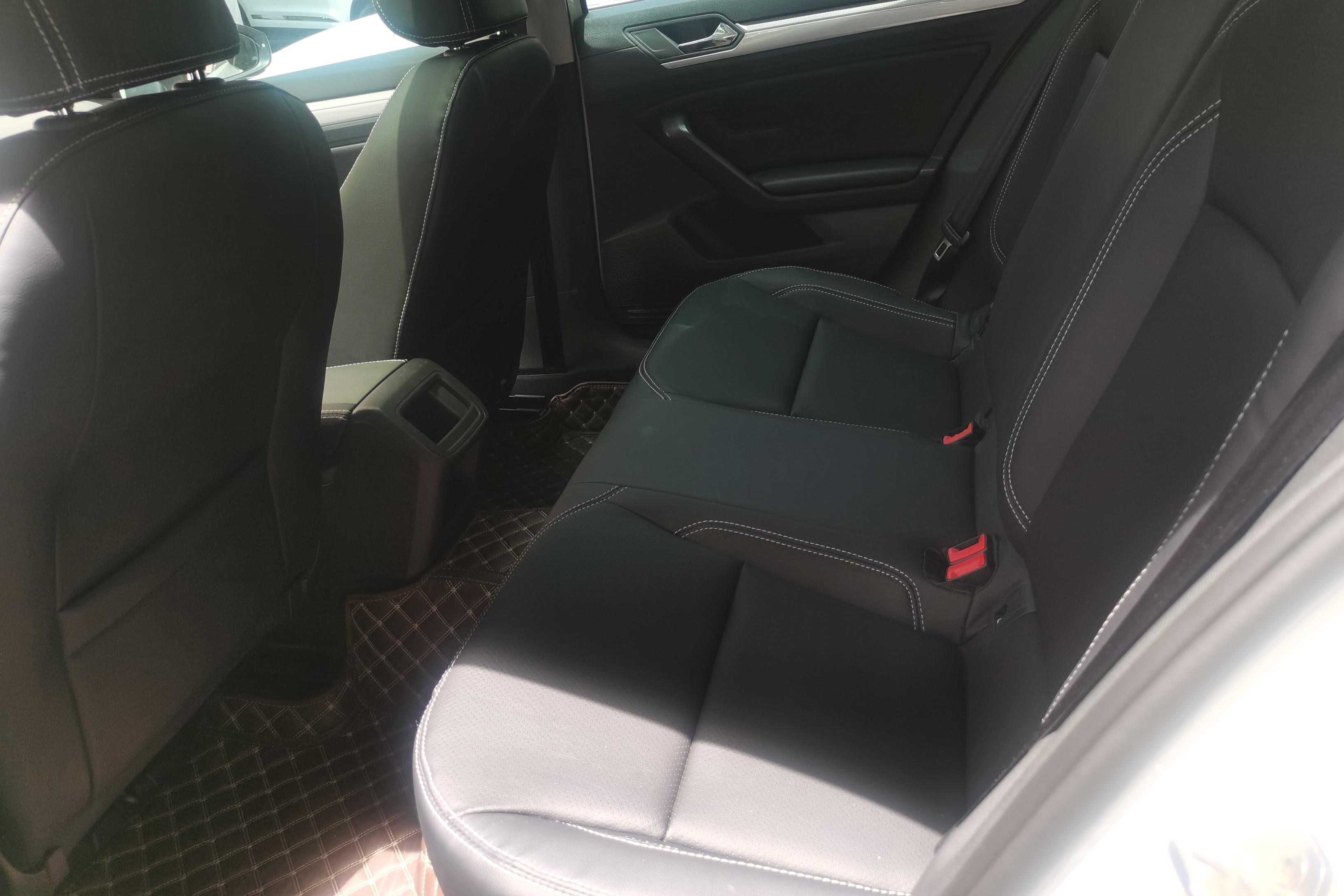 大众凌渡 2019款 1.4T 手动 230TSI风尚版 (国Ⅵ) 