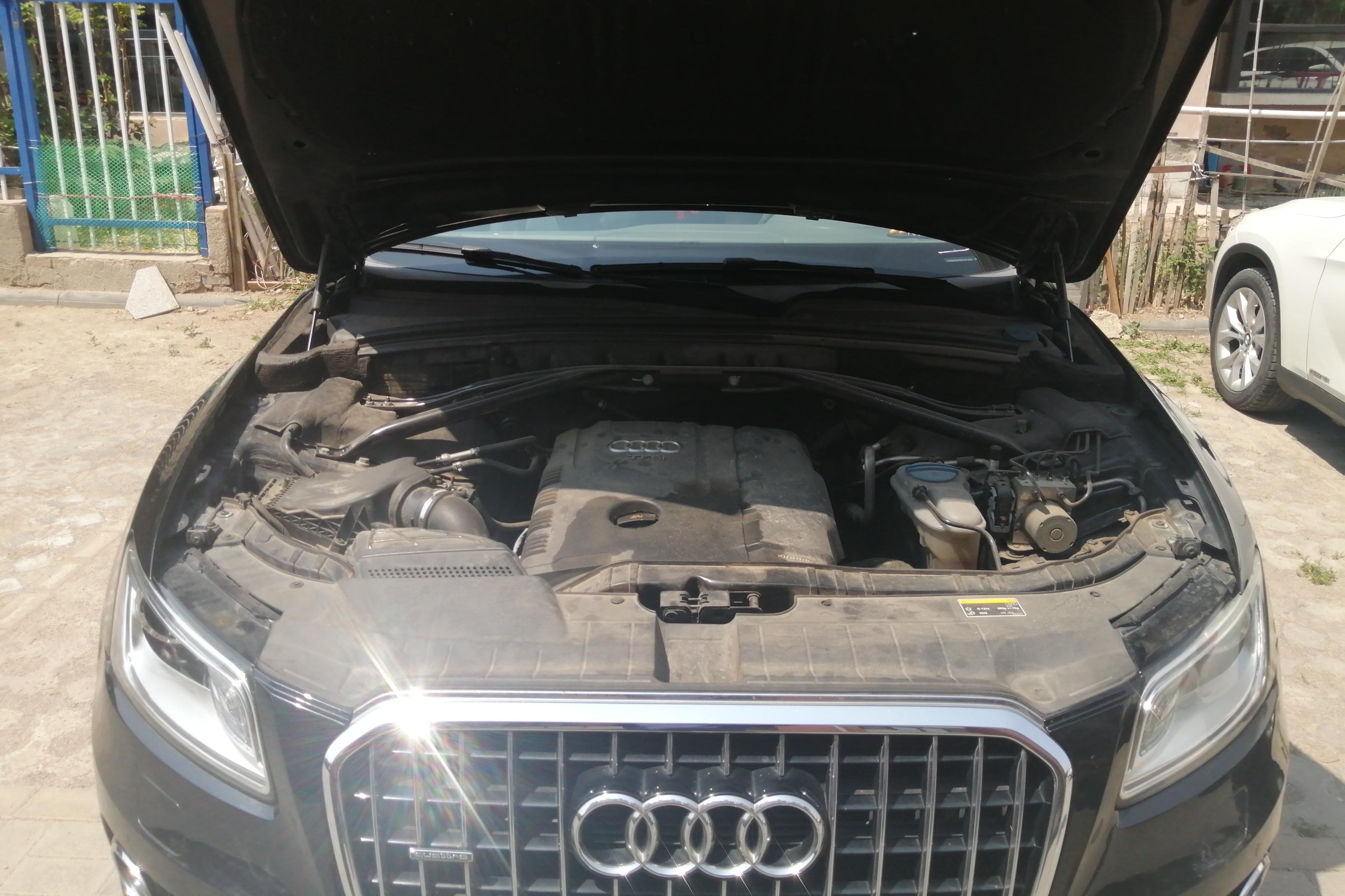 奥迪Q5 2013款 2.0T 自动 四驱 汽油 技术型 (国Ⅳ) 