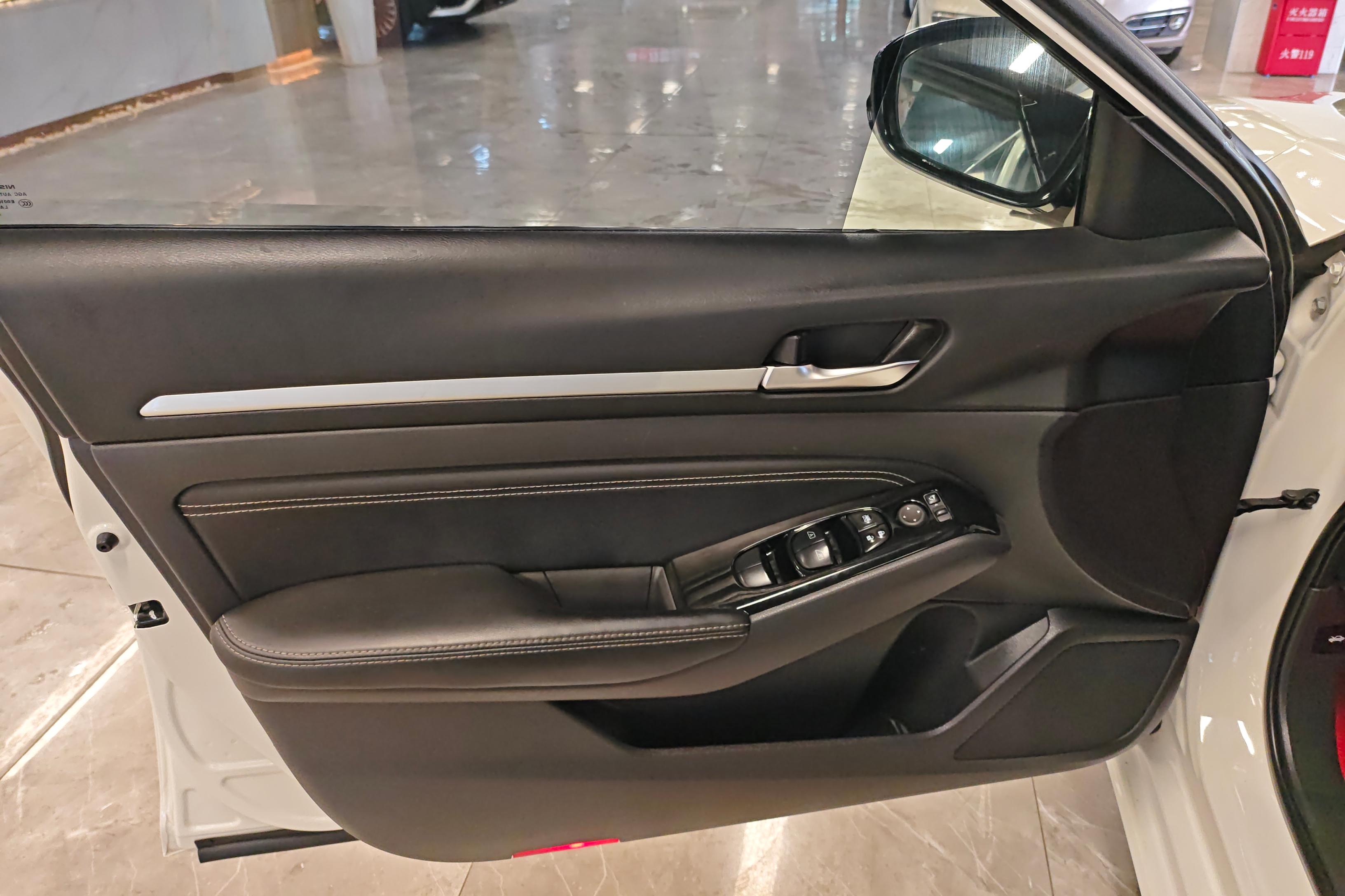 日产天籁 2021款 2.0L 自动 XL舒适版 (国Ⅵ) 