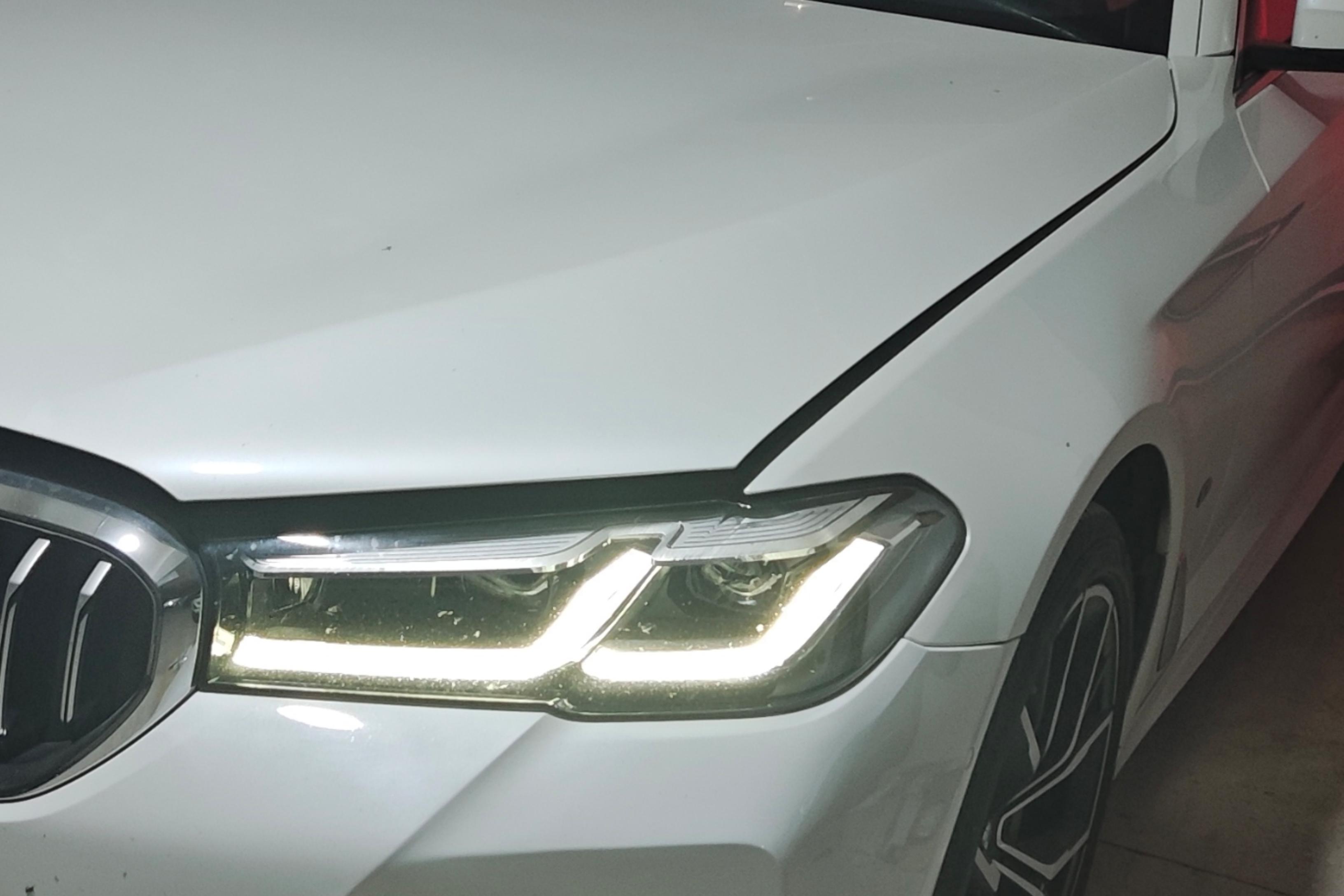 【佛山二手宝马5系】宝马5系 530Li 2022款 2.0T 自动 汽油 改款二尊享型豪华套装