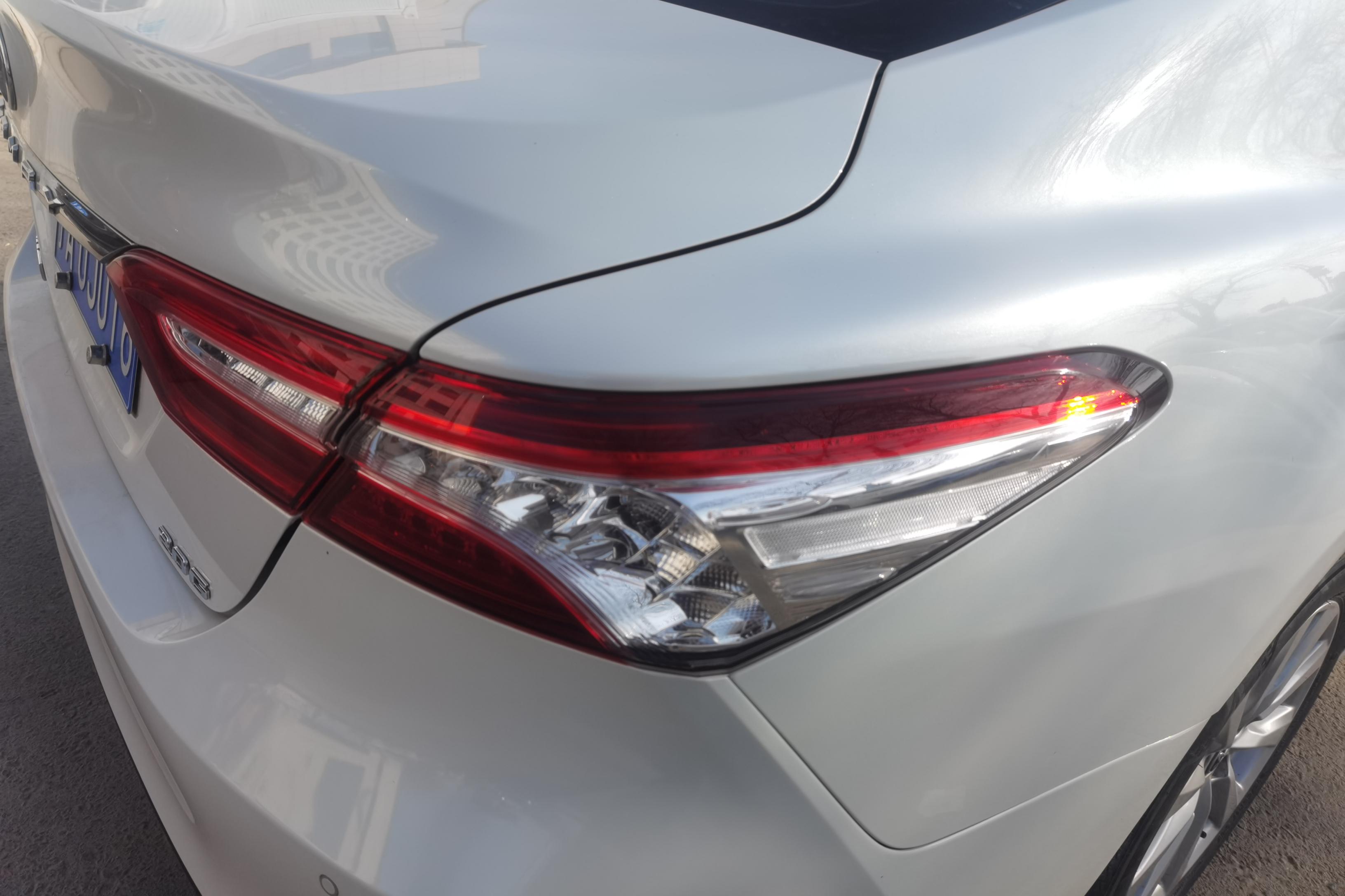丰田凯美瑞 2019款 2.0L 自动 豪华版 (国Ⅵ) 