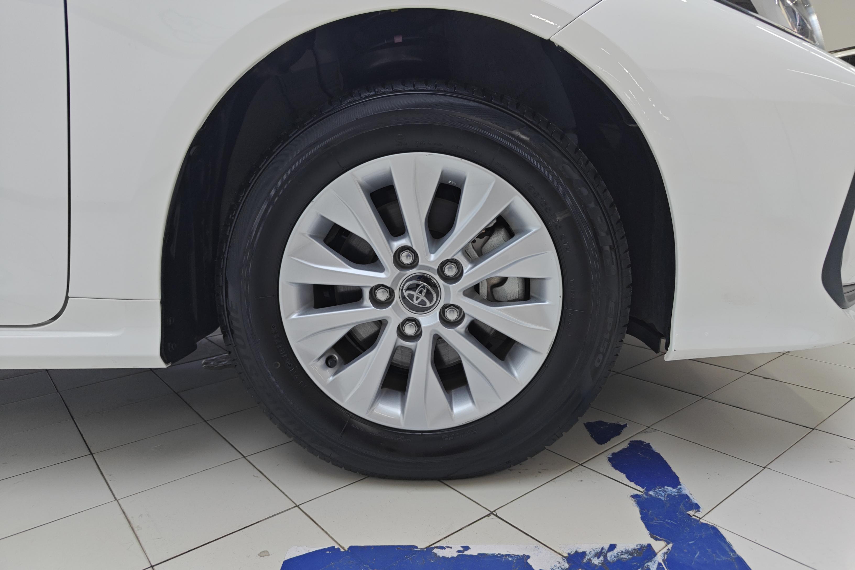丰田卡罗拉 2023款 1.2T 自动 先锋版 (国Ⅵ) 