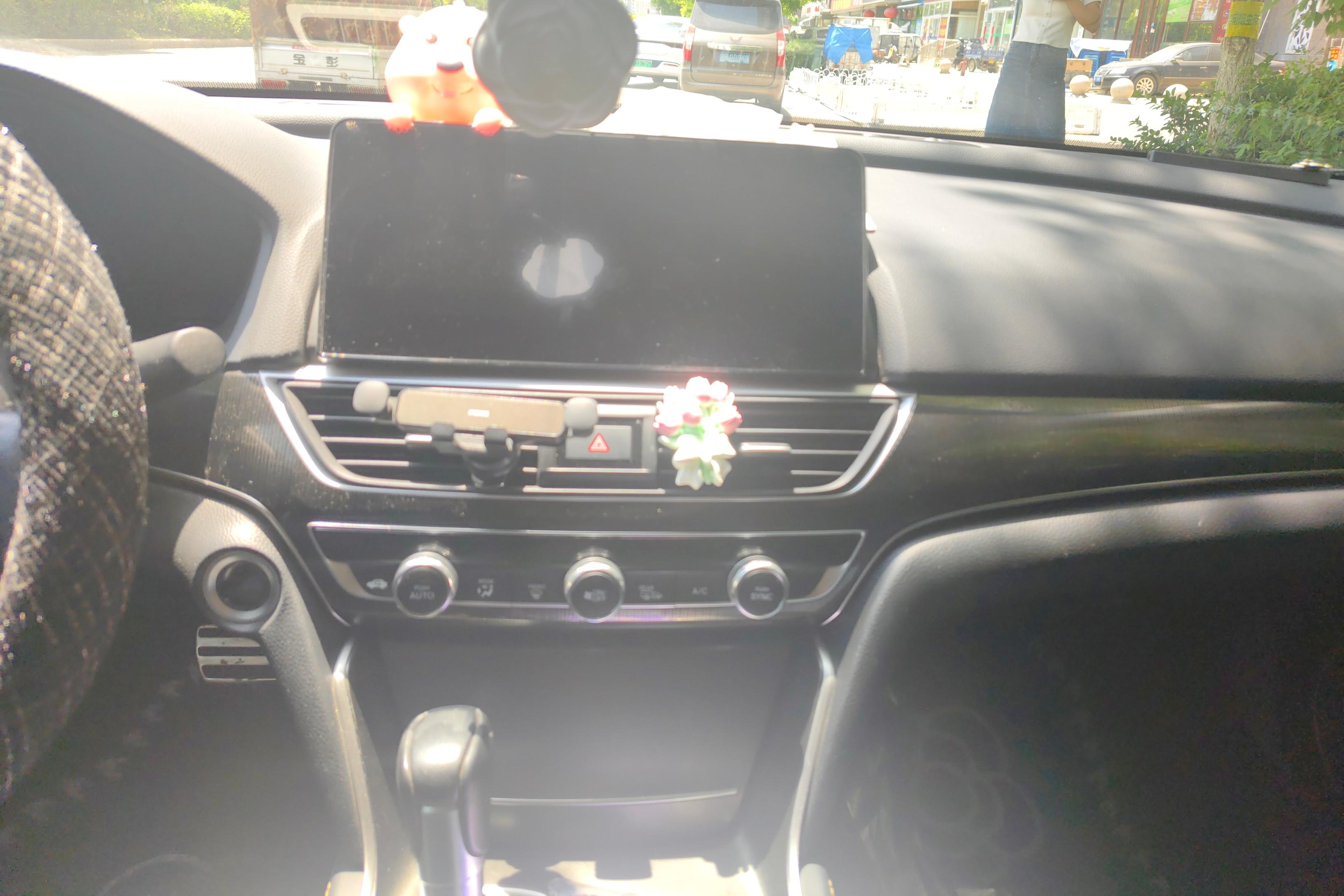 本田雅阁 2022款 1.5T 自动 260TURBO幻夜·尊贵版 (国Ⅵ) 