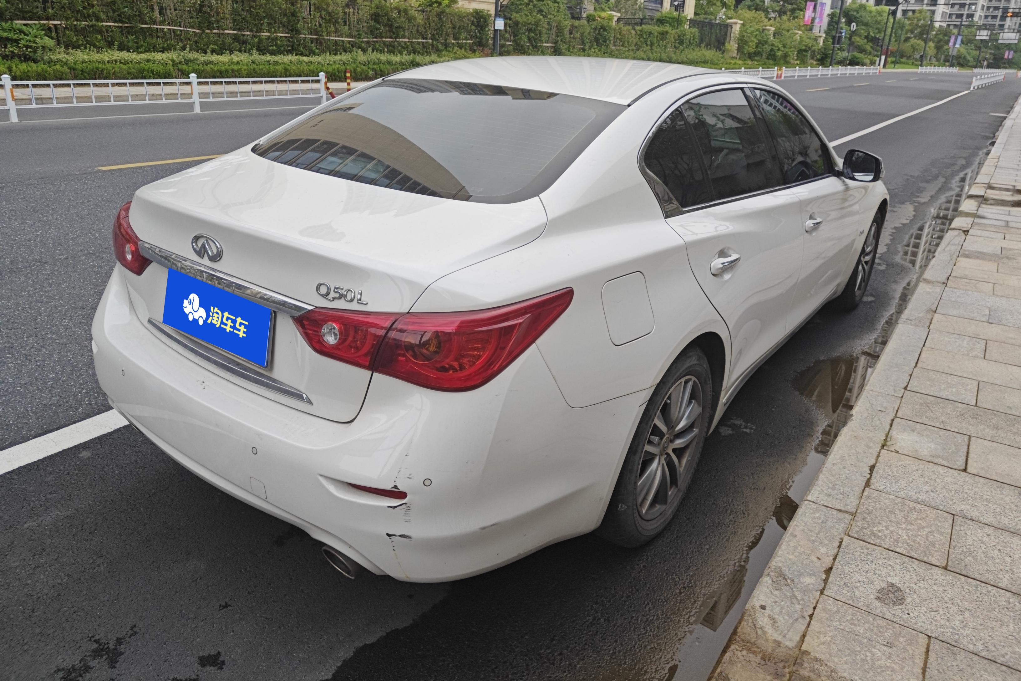 英菲尼迪Q50L 2015款 2.0T 自动 悦享版 (国Ⅴ) 