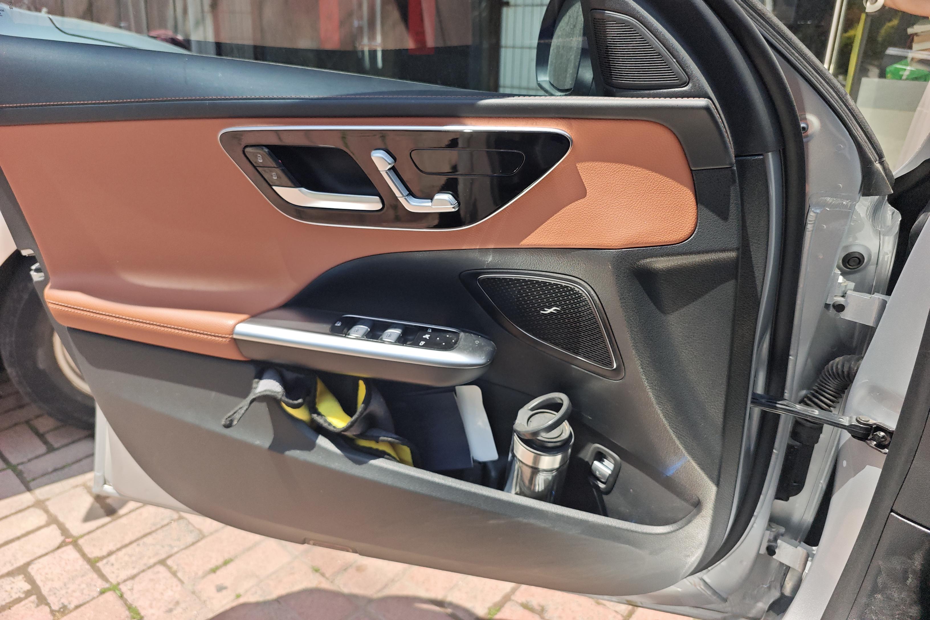 奔驰C级 C200L 2022款 1.5T 自动 改款运动版 (国Ⅵ) 