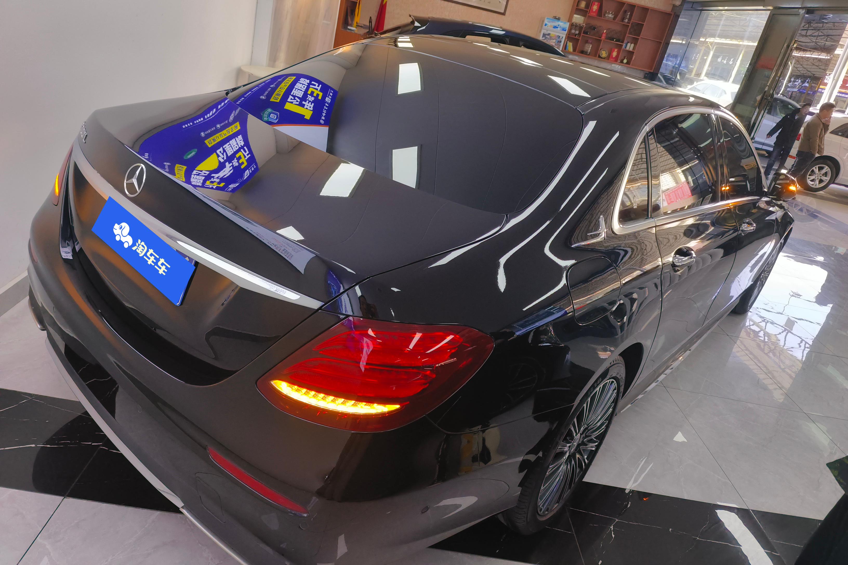 奔驰E级 E300L 2019款 2.0T 自动 汽油 运动时尚型改款 (国Ⅵ) 