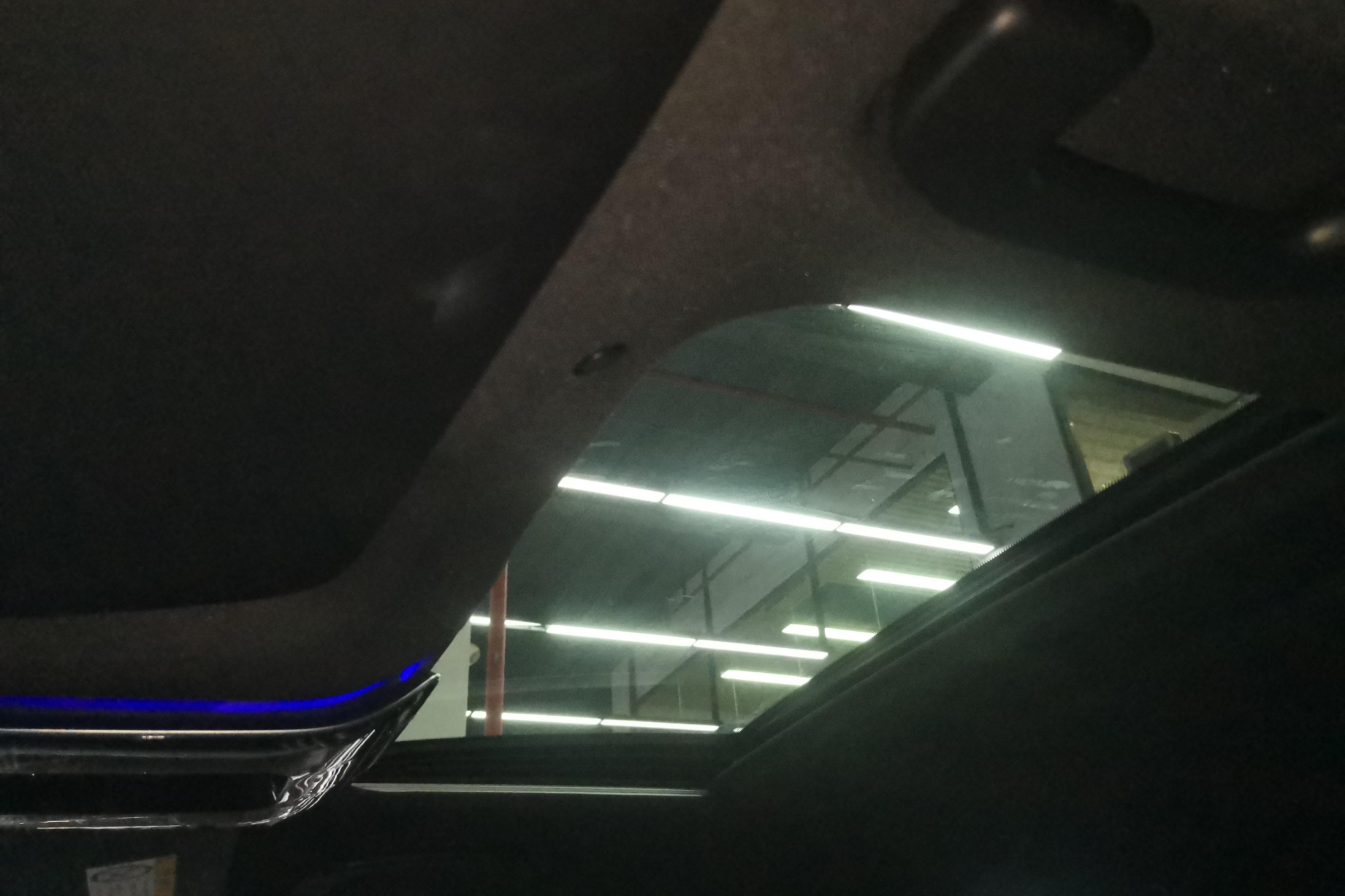 奔驰C级 C200L 2022款 1.5T 自动 运动版 (国Ⅵ) 