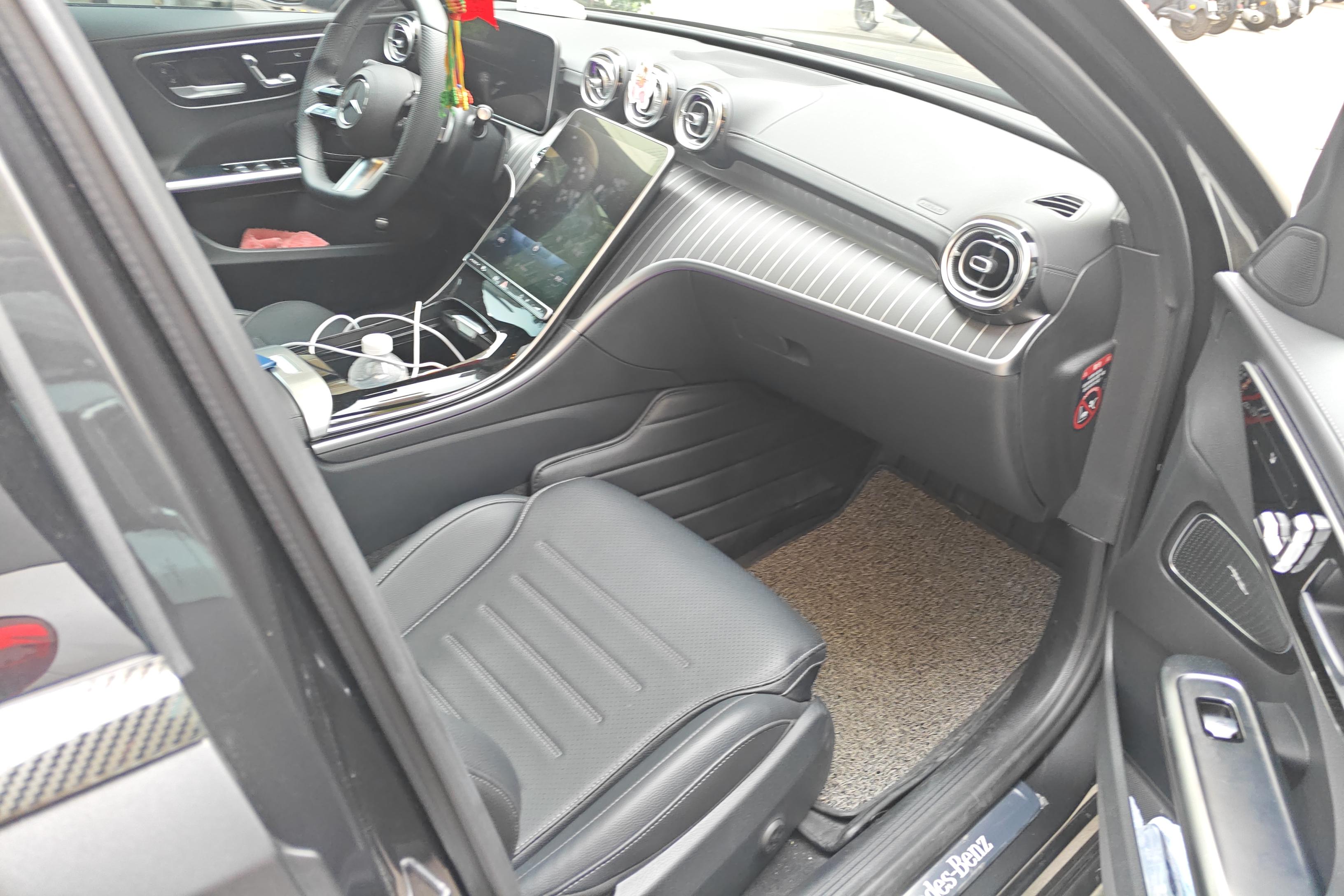 奔驰C级 C260L 2022款 1.5T 自动 运动版 (国Ⅵ) 