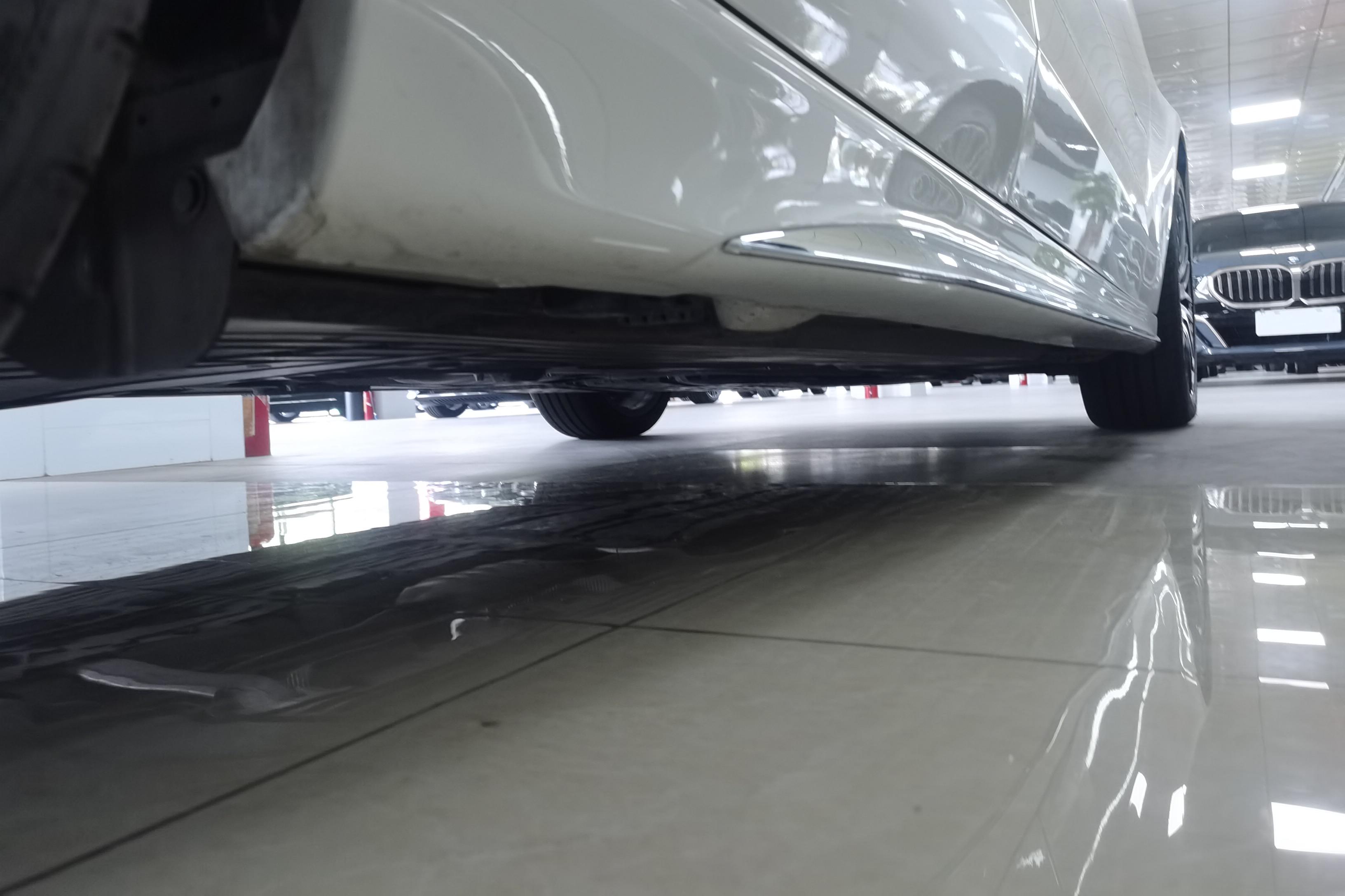 奔驰C级 C260L 2022款 1.5T 自动 改款运动版 (国Ⅵ) 