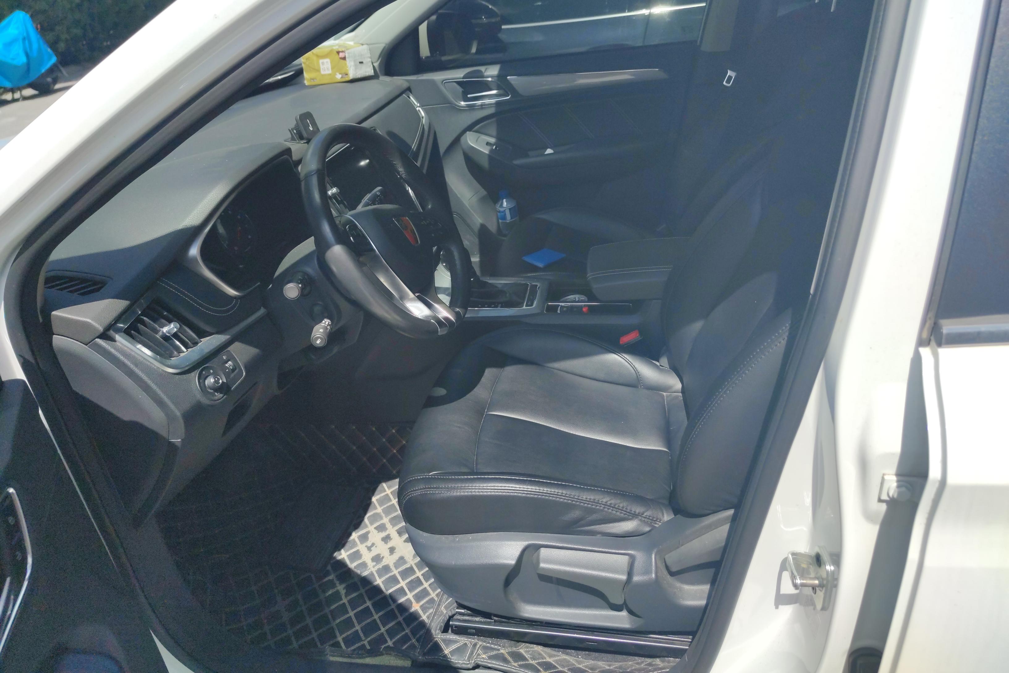 荣威RX5 2020款 1.5T 自动 4G互联超越版 (国Ⅵ) 