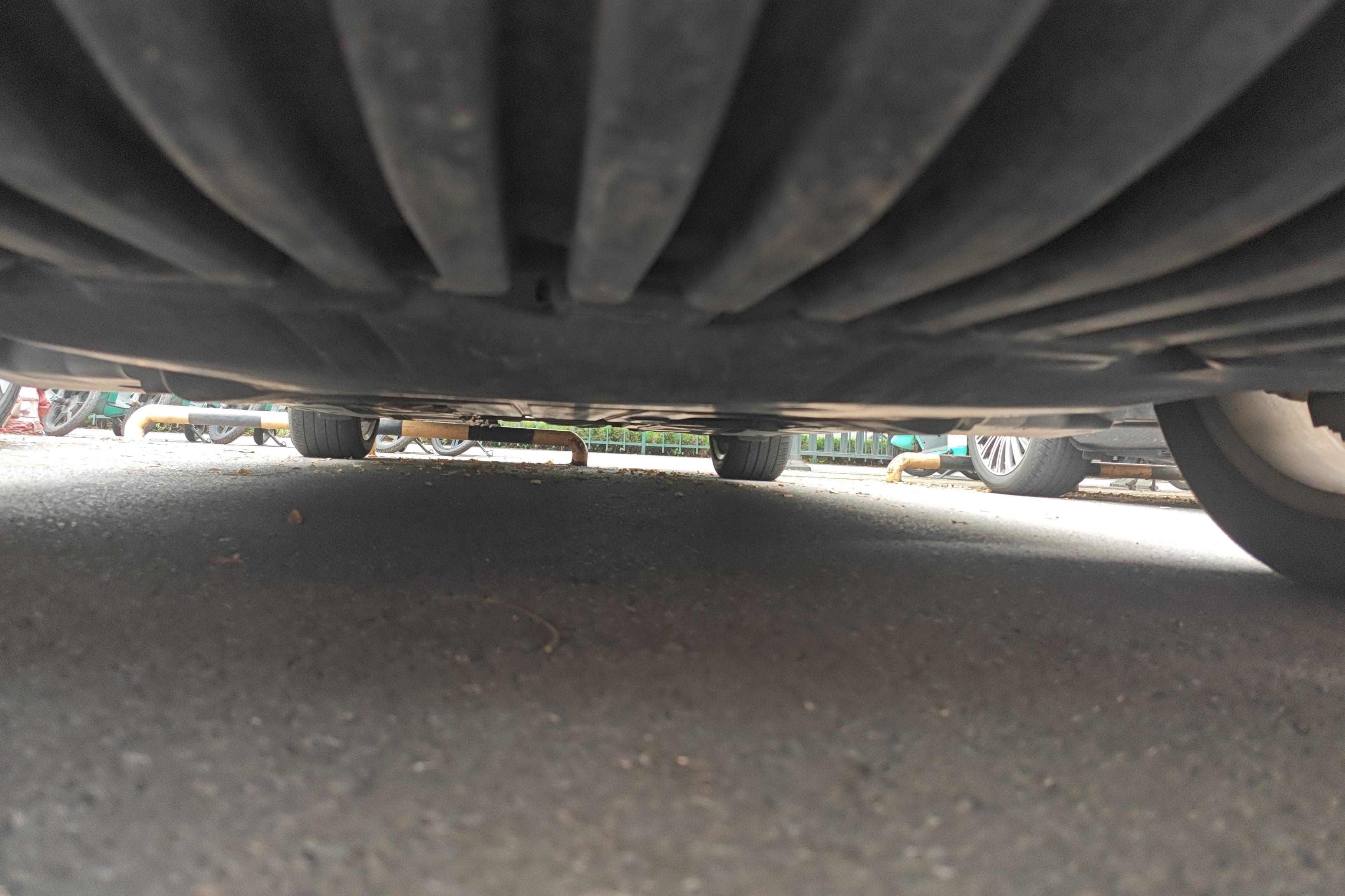 奔驰E级 E300L 2018款 2.0T 自动 汽油 豪华型改款 (国Ⅴ) 