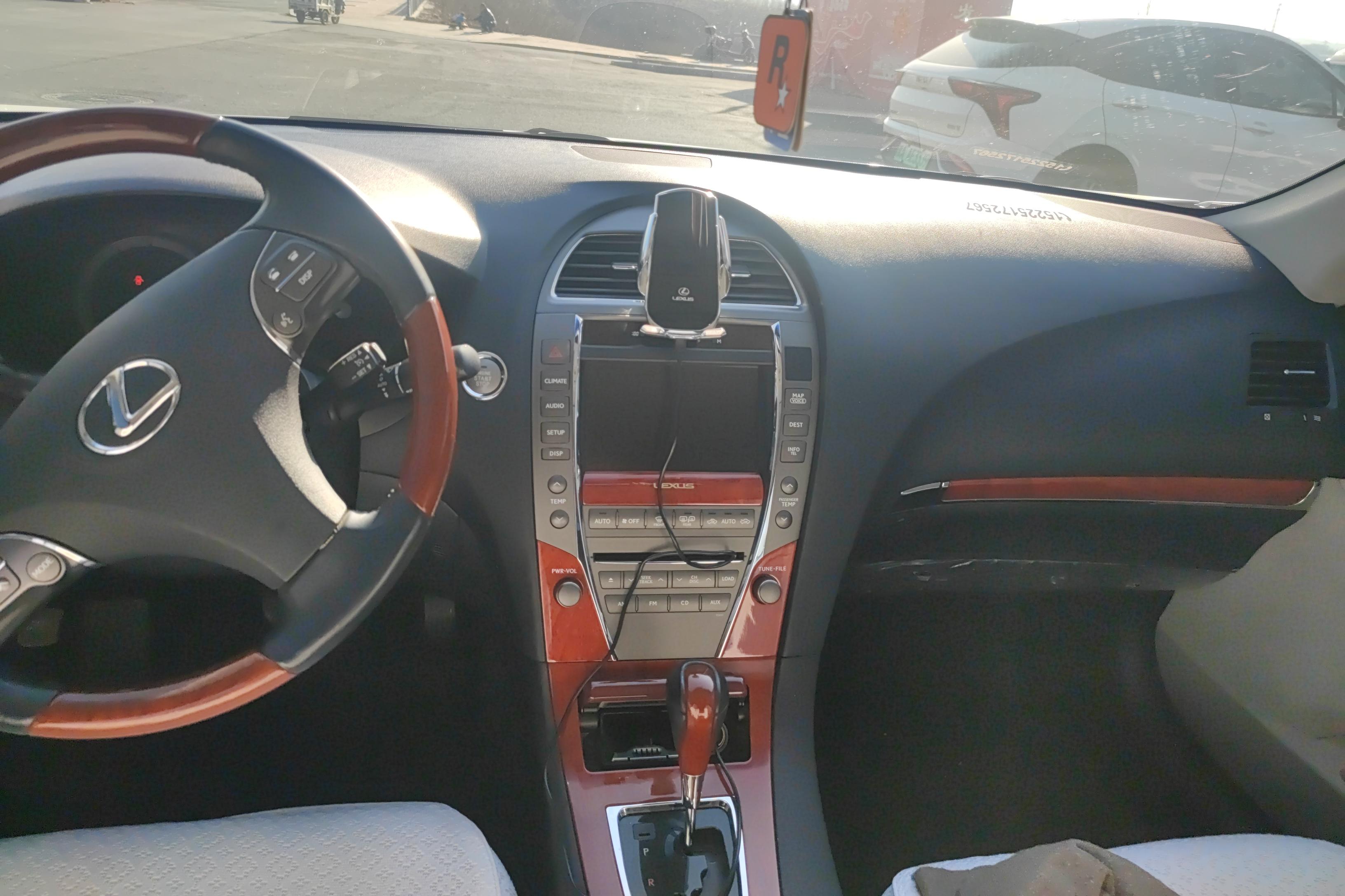 雷克萨斯ES 240 [进口] 2010款 2.4L 自动 豪华版 