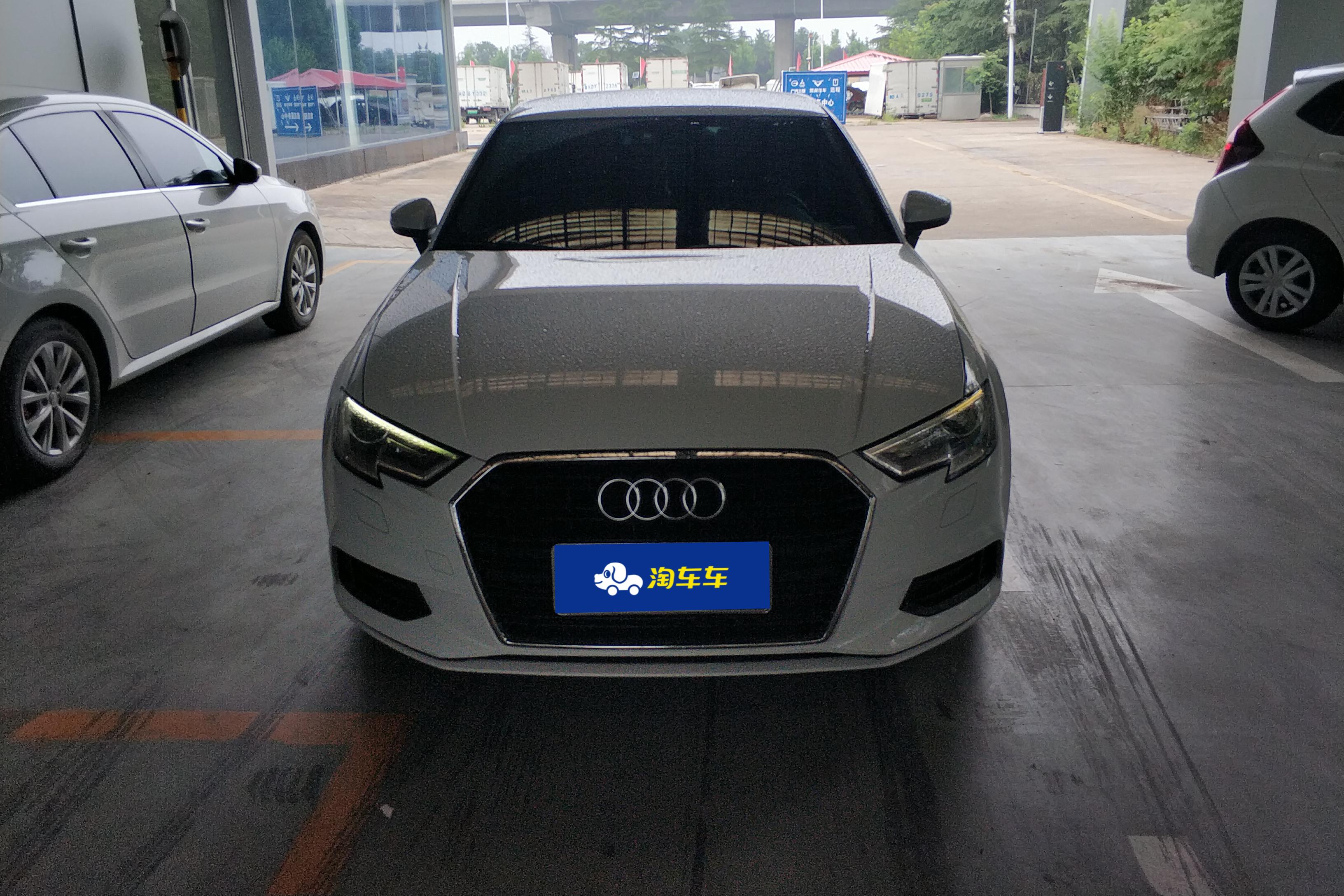奥迪A3 35TFSI 2018款 1.4T 自动 进取型30周年Limousine (国Ⅴ) 