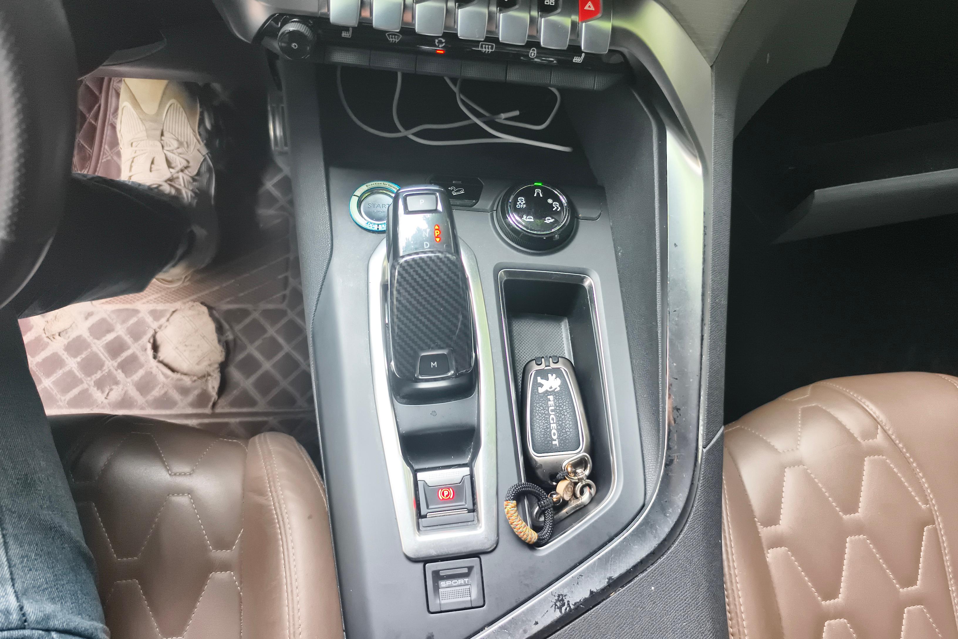 标致5008 2017款 1.8T 自动 380THP豪华GT版 (国Ⅴ) 
