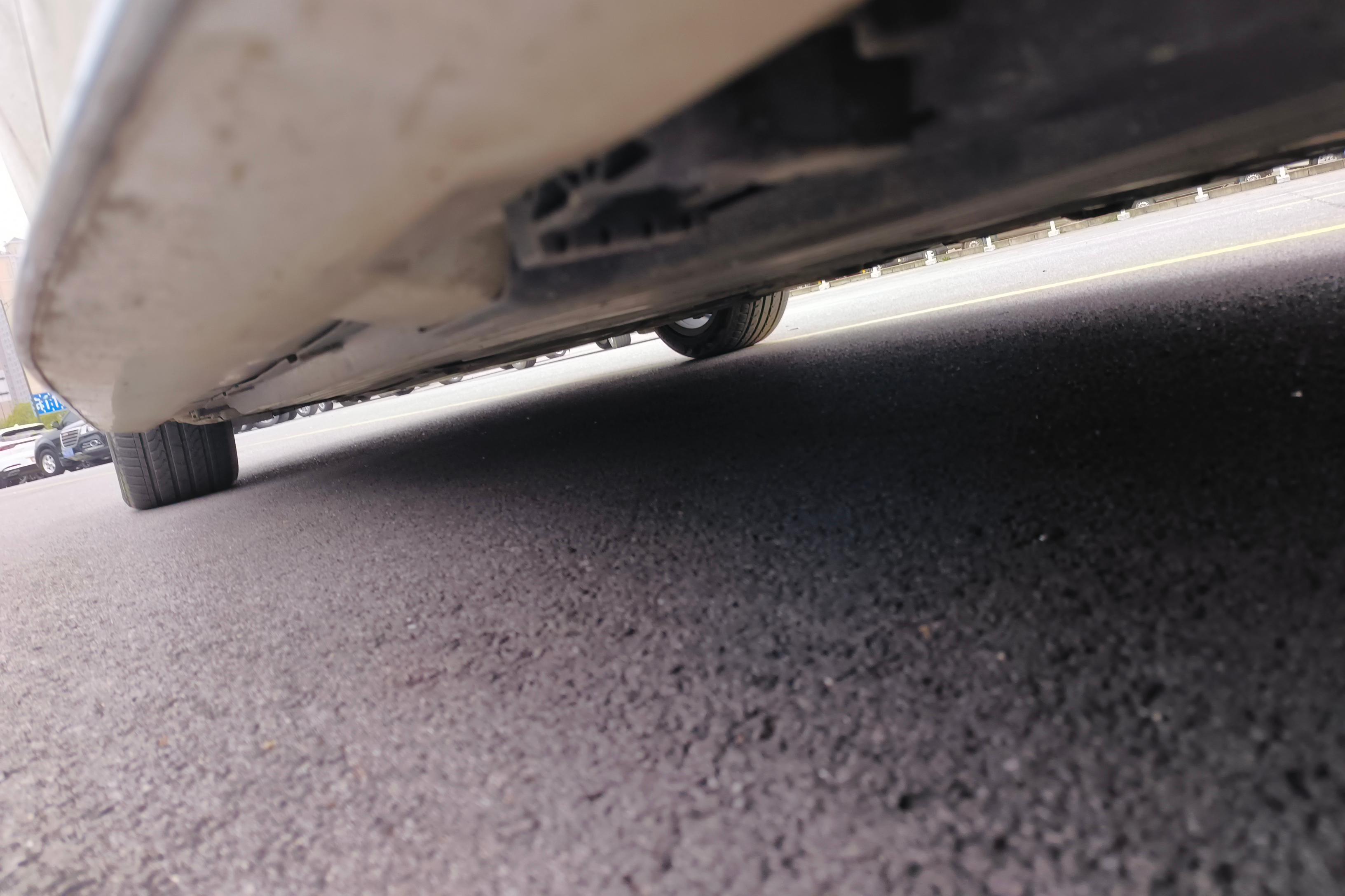 奔驰C级 C200L 2022款 1.5T 自动 运动版 (国Ⅵ) 