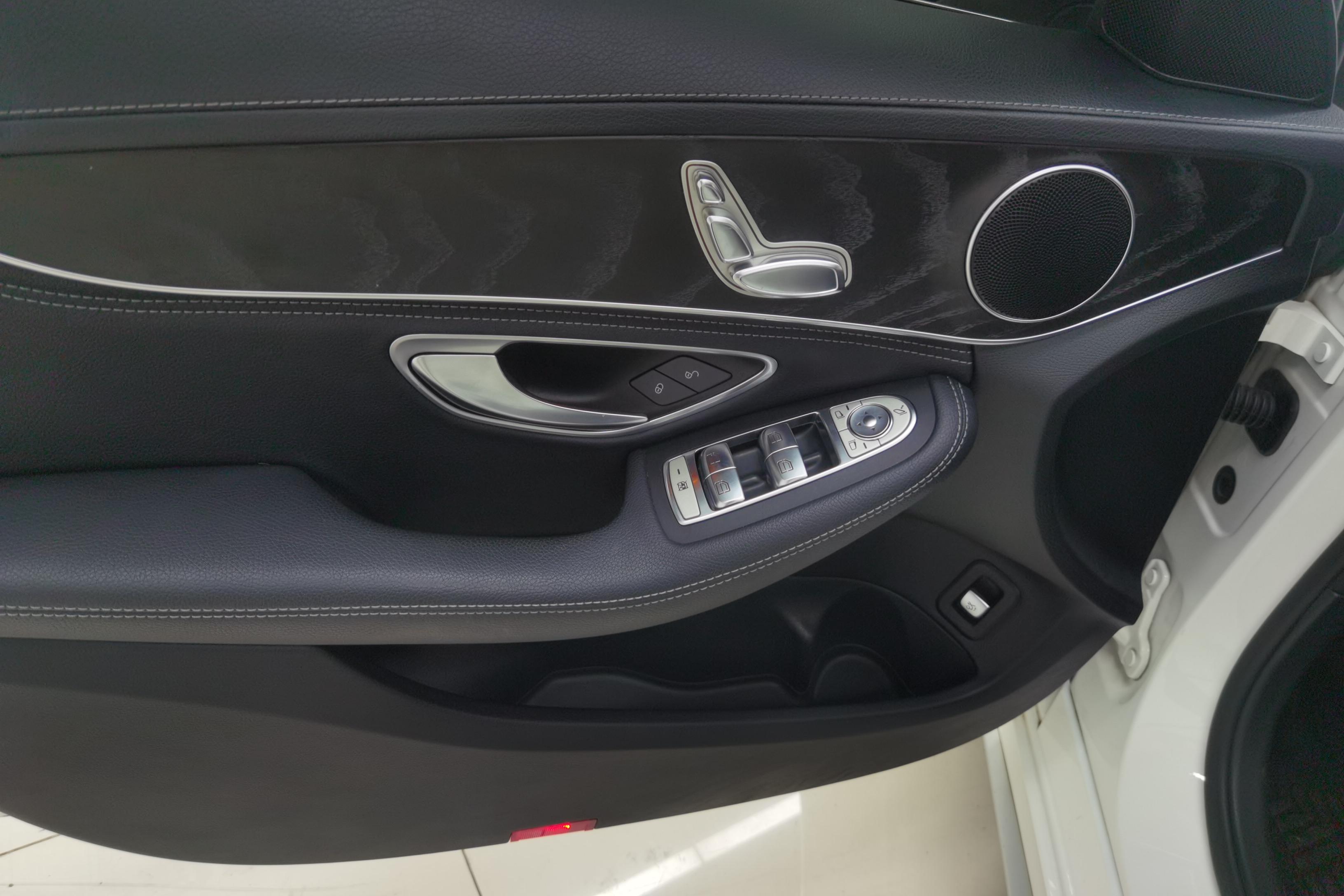 奔驰C级 C200L 2020款 1.5T 自动 时尚型运动版 (国Ⅵ) 