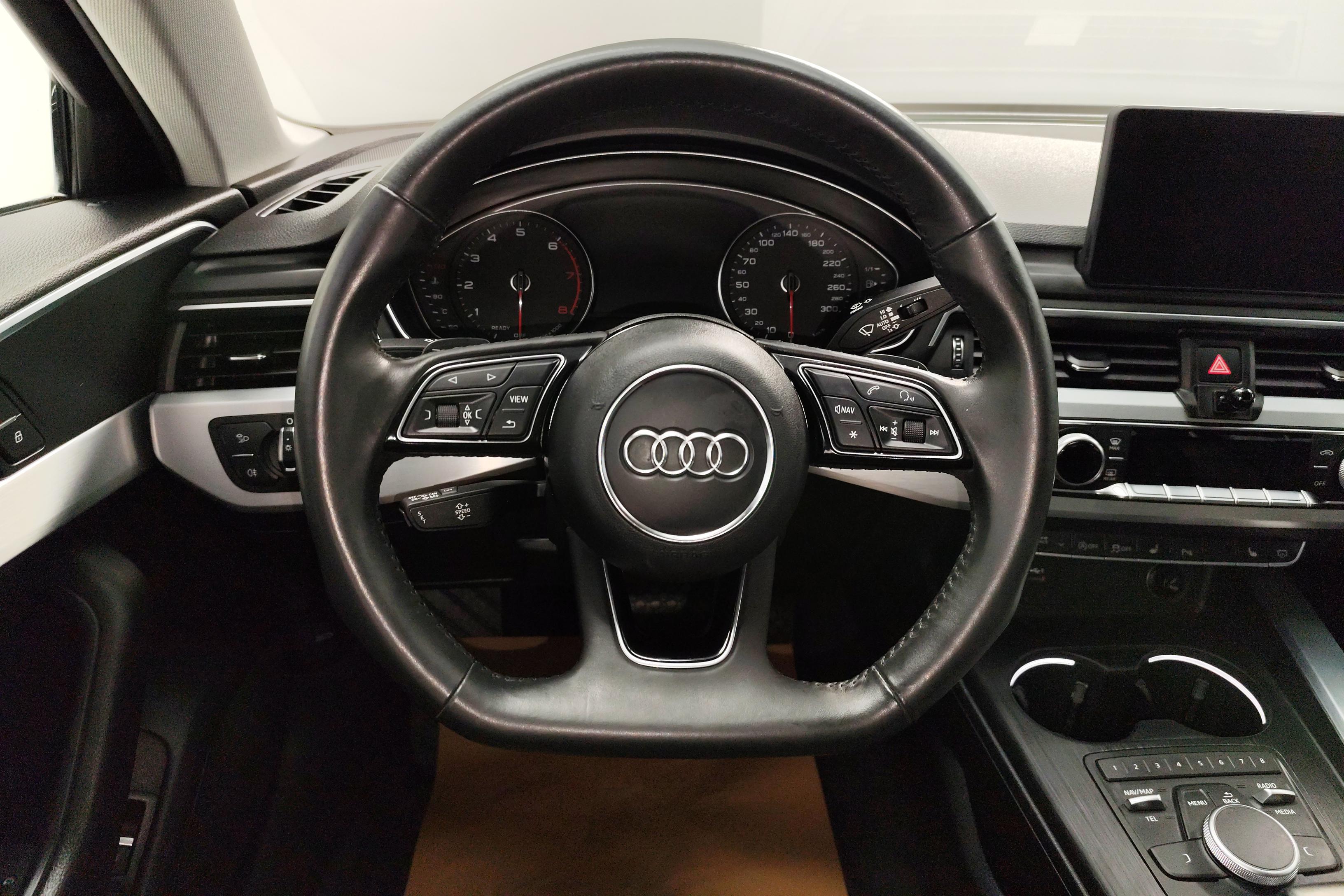 奥迪A4L 2019款 2.0T 自动 quattro个性运动版 (国Ⅵ) 