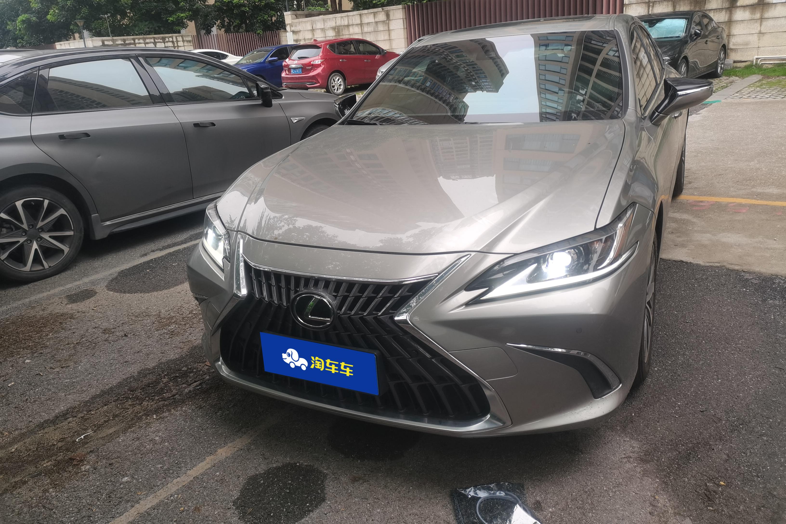 雷克萨斯ES 200 [进口] 2022款 2.0L 自动 卓越版 