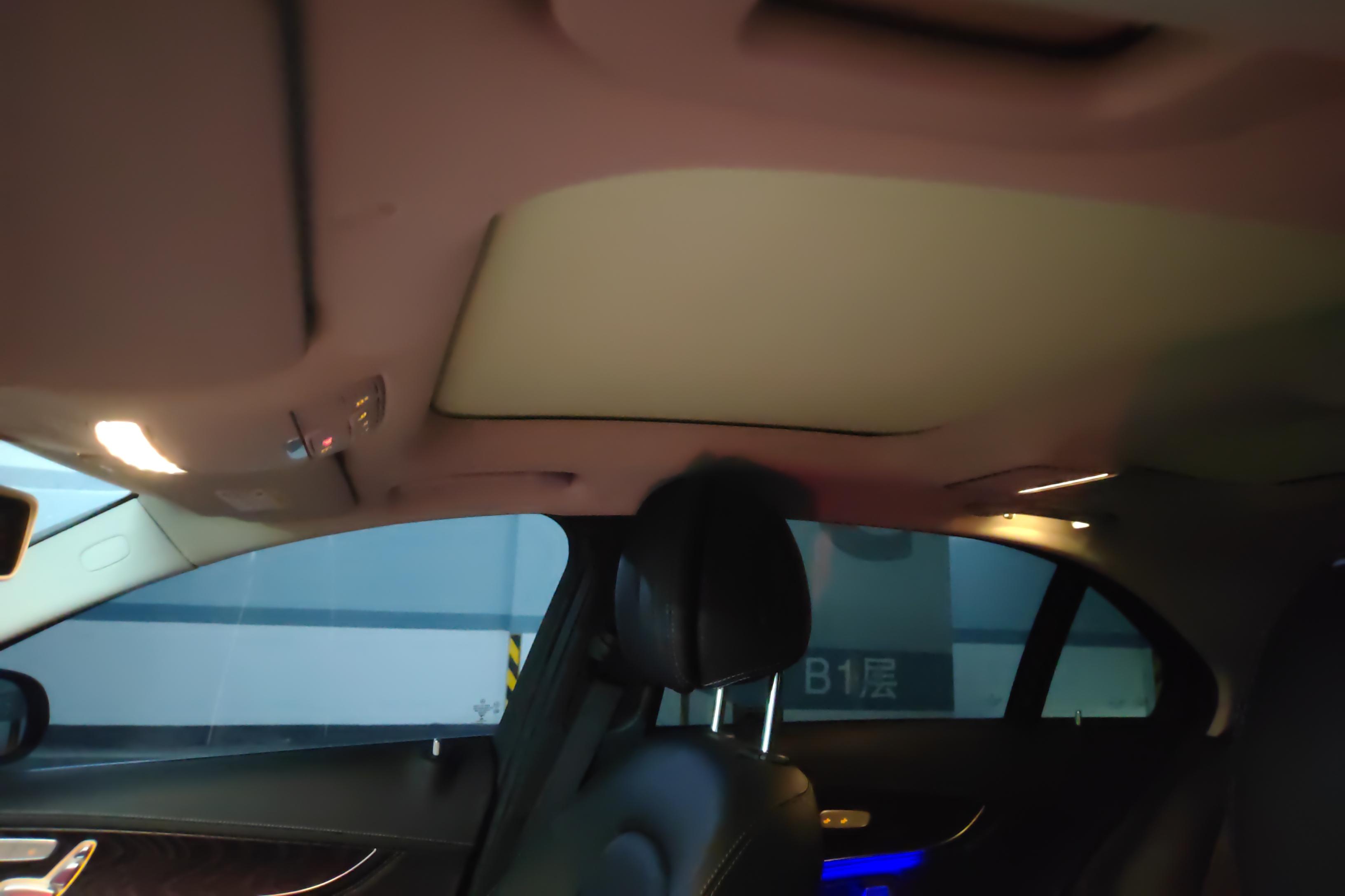 奔驰C级 C260L 2020款 1.5T 自动 运动版改款 (国Ⅵ) 