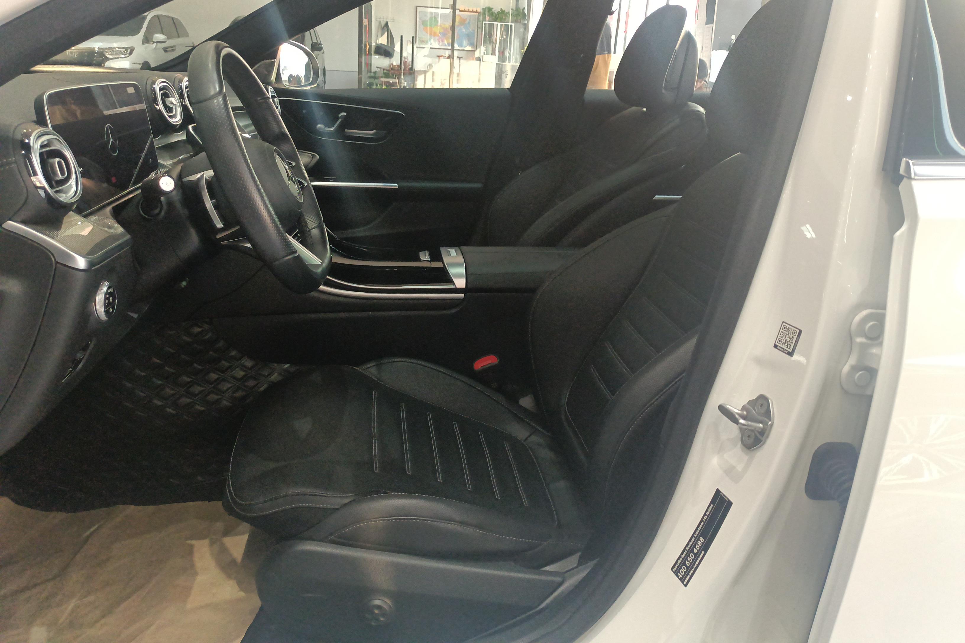 奔驰C级 C260L 2022款 1.5T 自动 运动版 (国Ⅵ) 