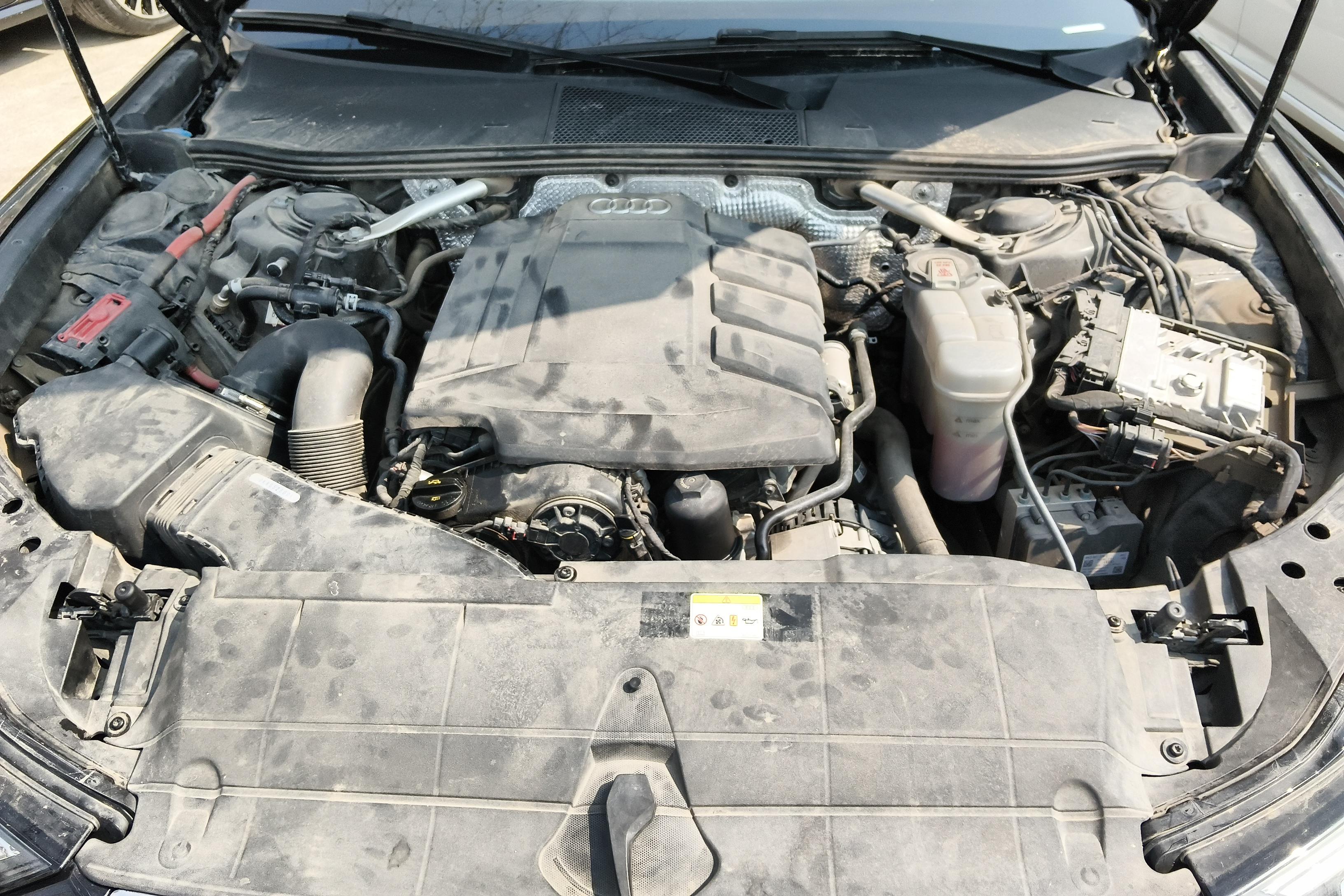 奥迪A6L 45TFSI 2022款 2.0T 自动 臻选致雅型 (国Ⅵ) 