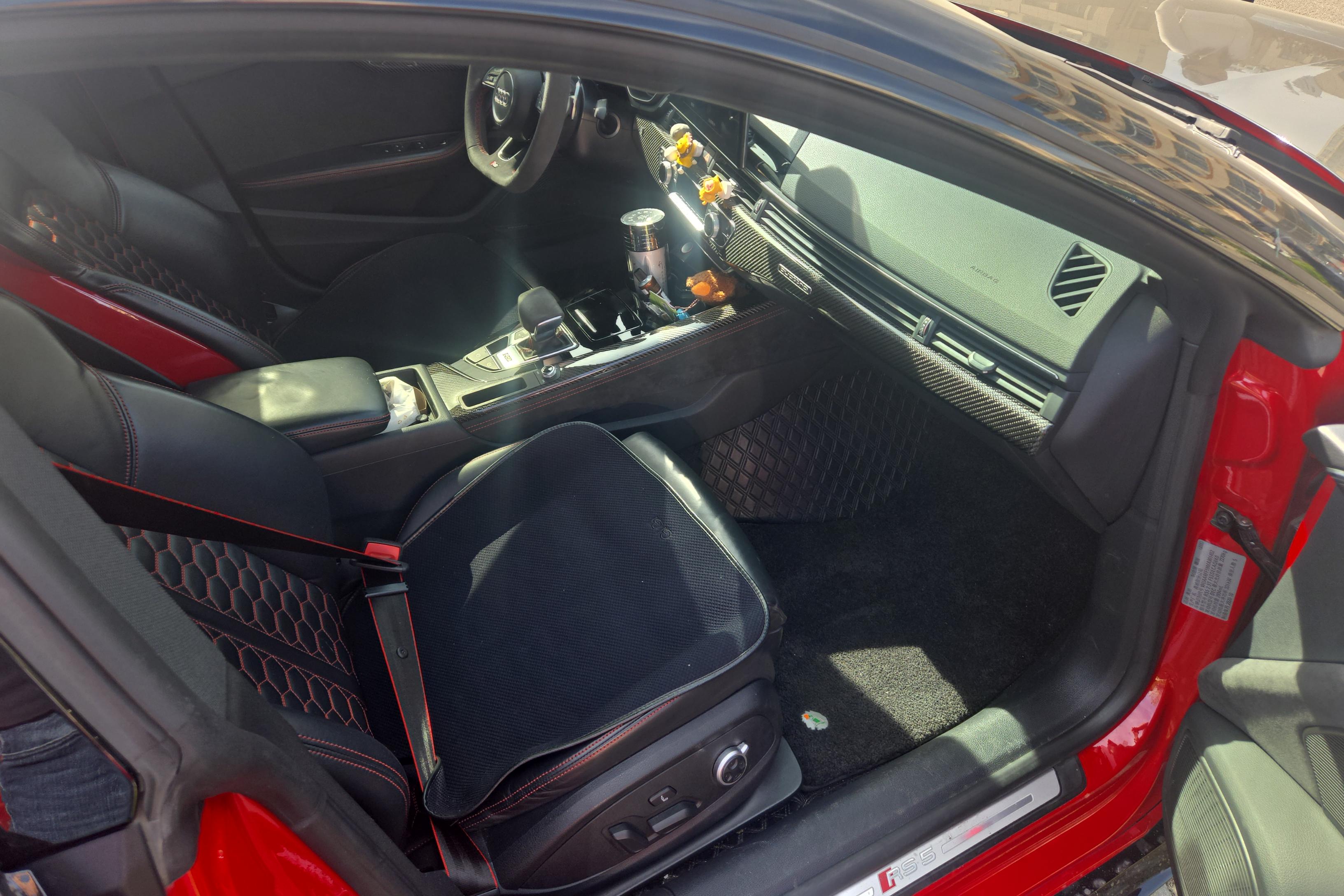奥迪RS5 Sportback [进口] 2021款 2.9T 自动 黑曜版 
