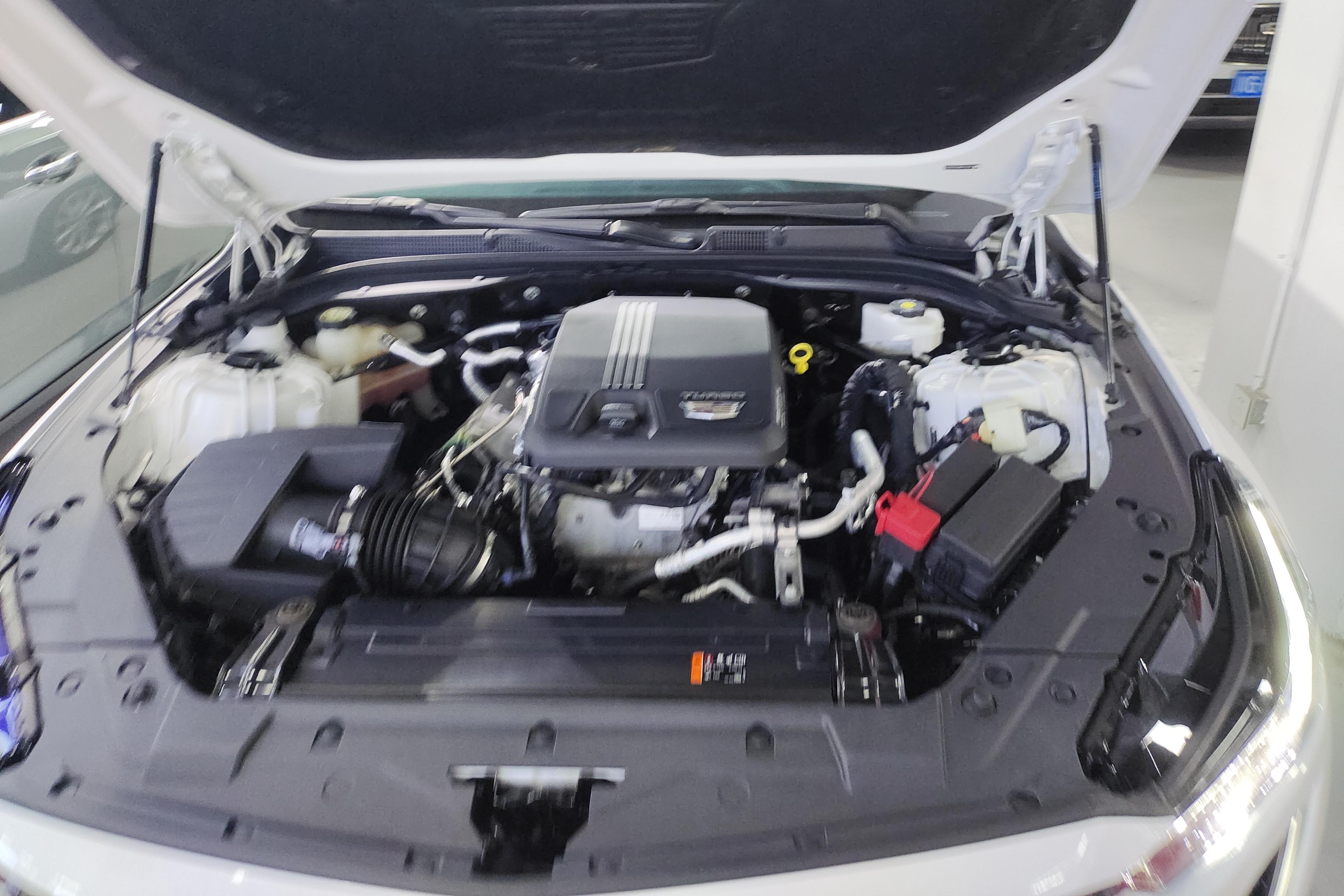 凯迪拉克CT5 2022款 2.0T 自动 28T豪华型 (国Ⅵ) 