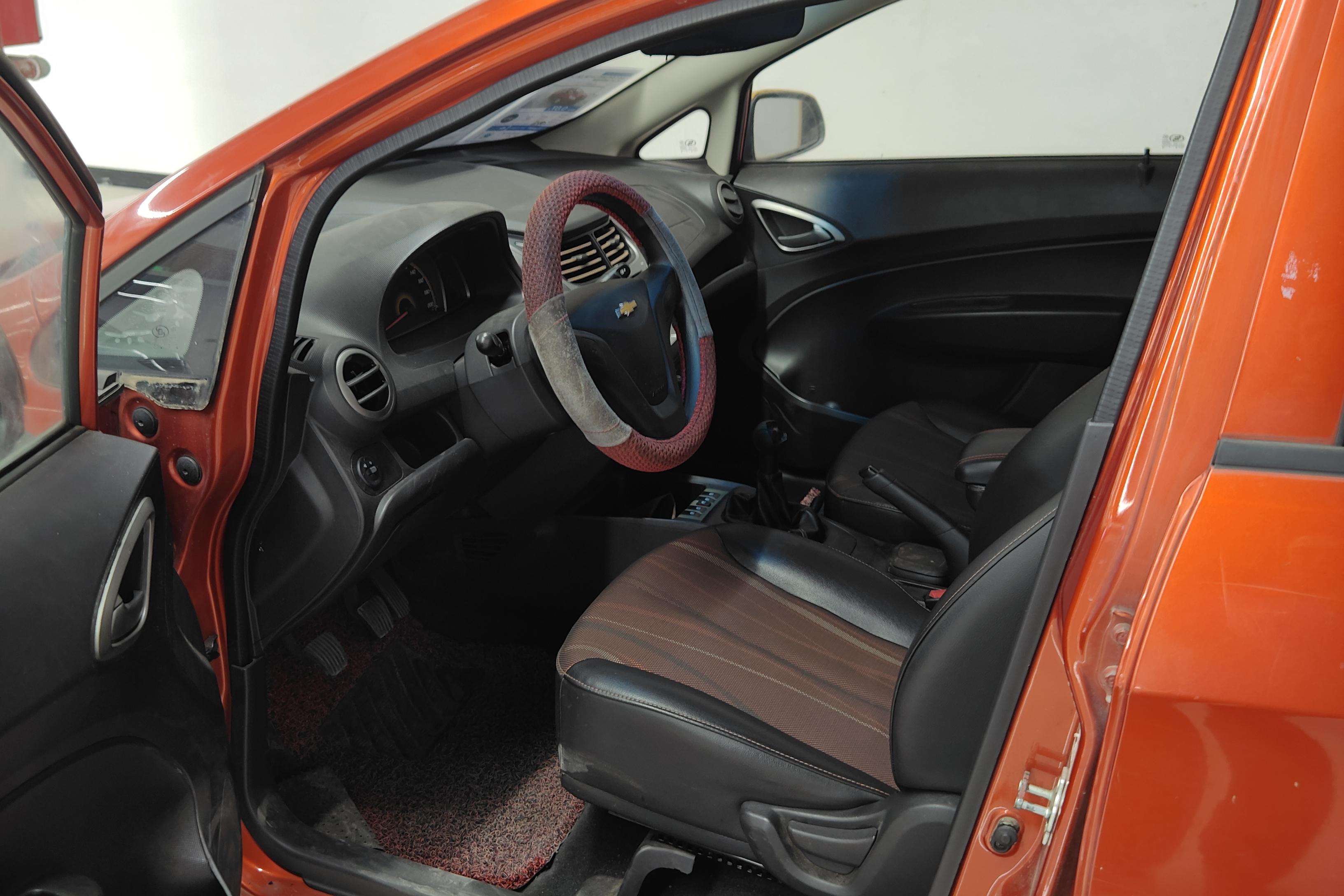 雪佛兰赛欧 2013款 1.4L 手动 4门5座三厢车 理想幸福版 (国Ⅳ) 