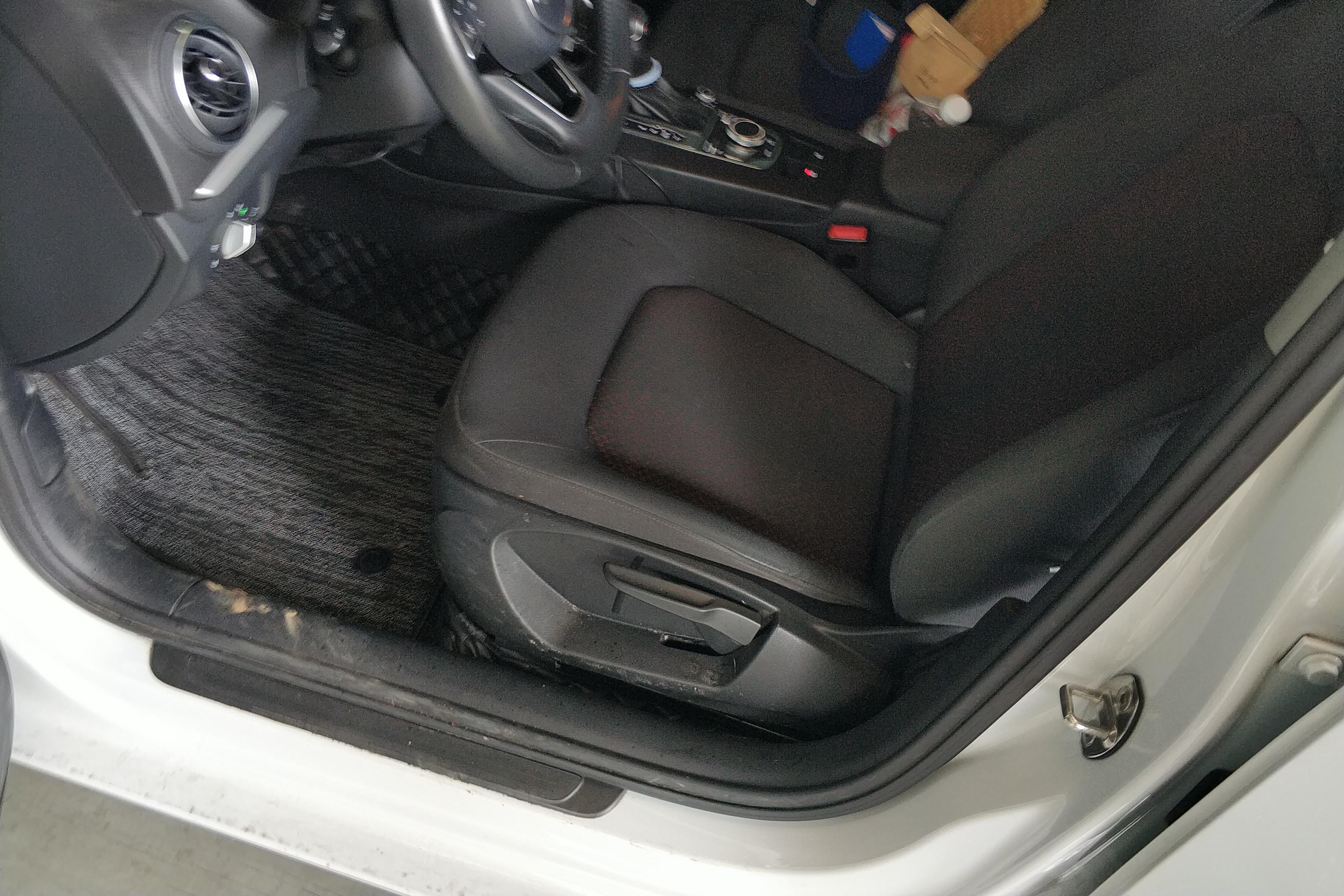 奥迪A3 35TFSI 2018款 1.4T 自动 进取型30周年Limousine (国Ⅴ) 
