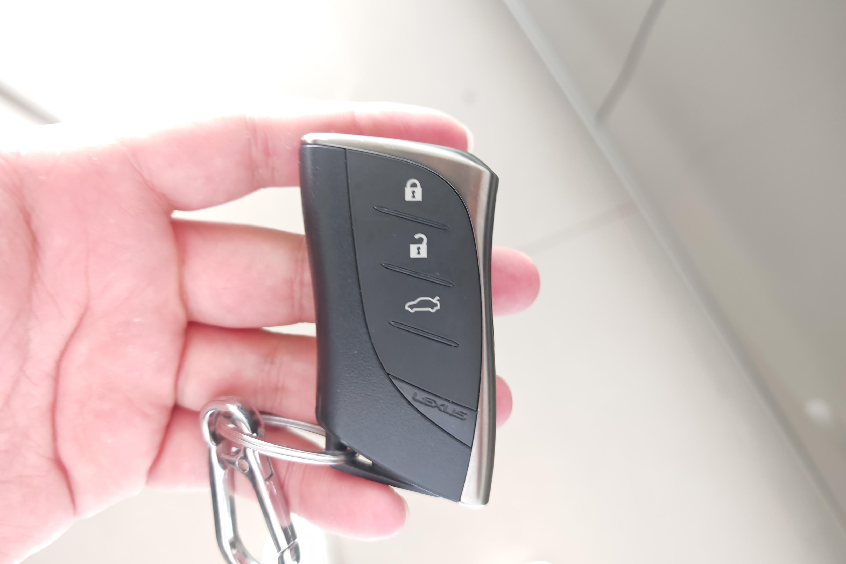 雷克萨斯ES 200 [进口] 2021款 2.0L 自动 豪华版 