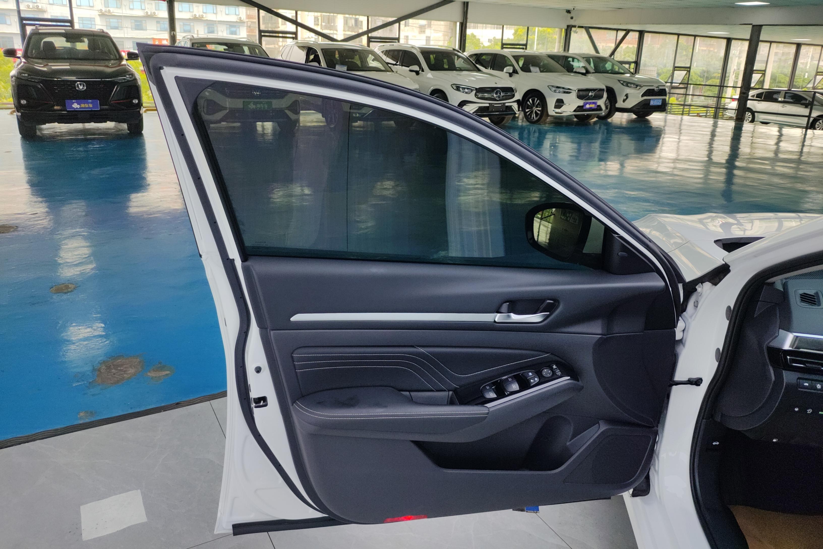 日产天籁 2022款 2.0L 自动 XL-Upr优享版 (国Ⅵ) 