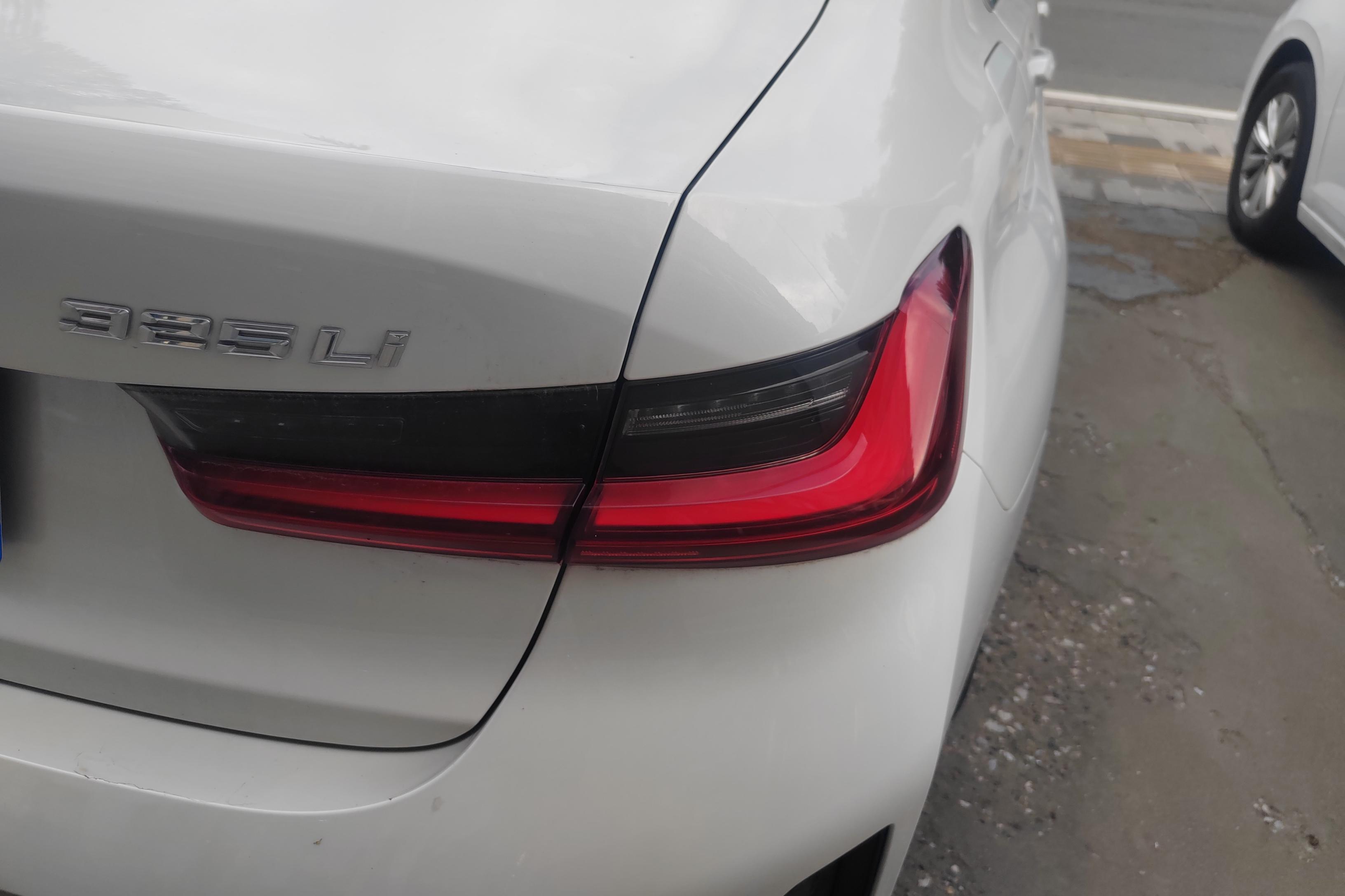 宝马3系 325Li 2023款 2.0T 自动 汽油 M运动套装 (国Ⅵ) 