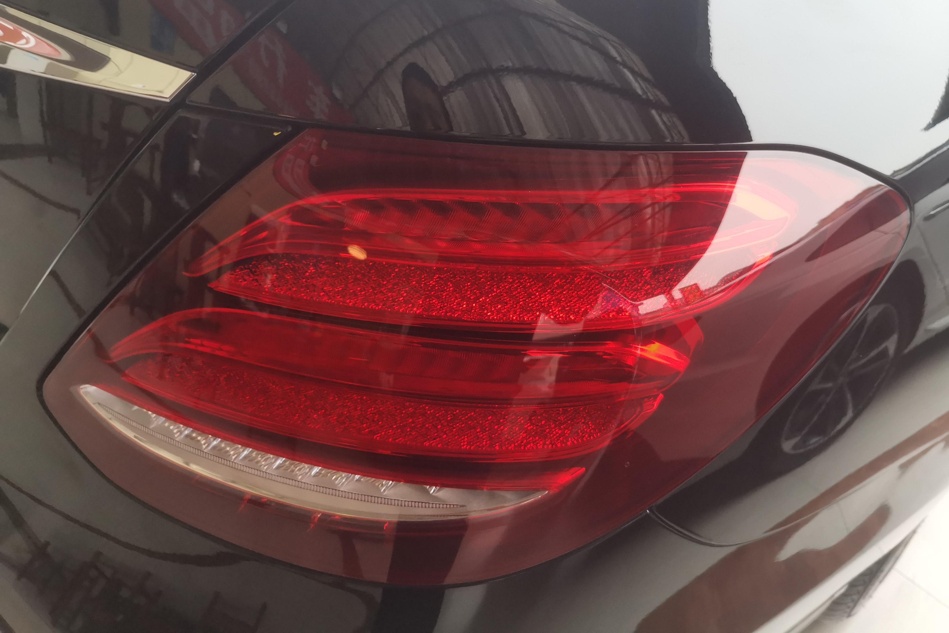 奔驰E级 E300L 2020款 2.0T 自动 汽油 豪华型 (国Ⅵ) 