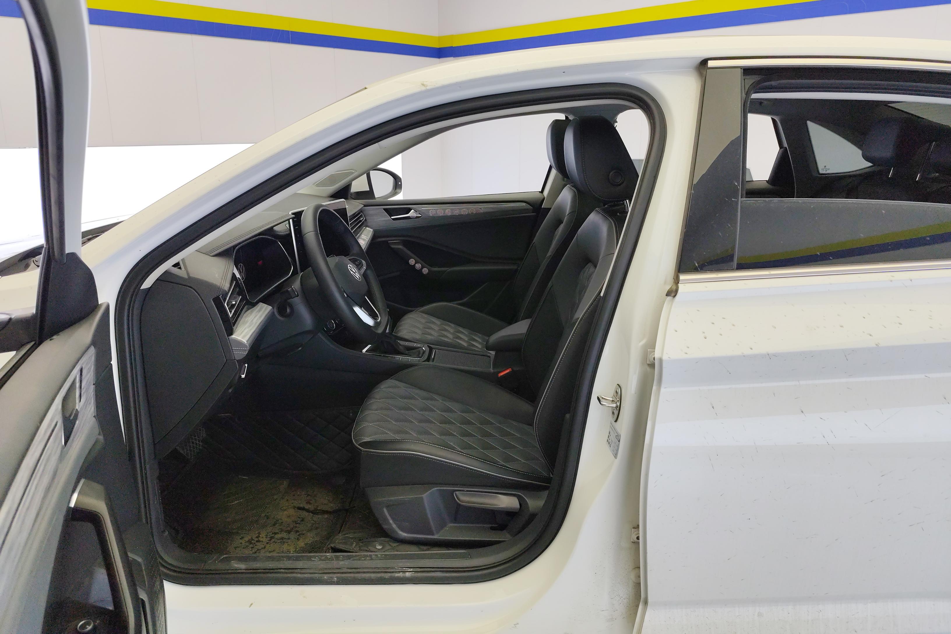 大众速腾 2023款 1.5T 自动 300TSI超越版 (国Ⅵ) 