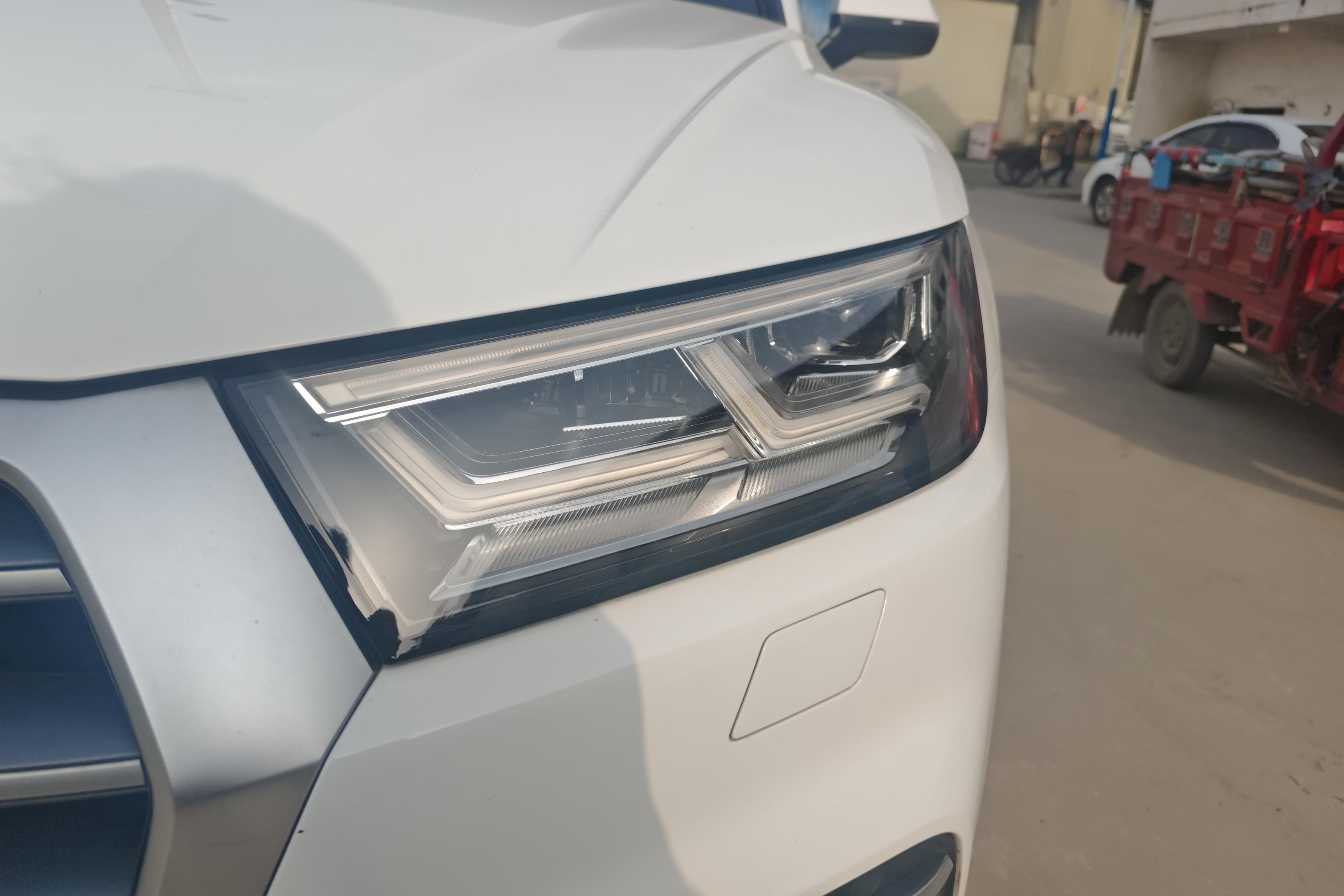 奥迪Q5L 40TFSI 2020款 2.0T 自动 荣享时尚型 (国Ⅵ) 