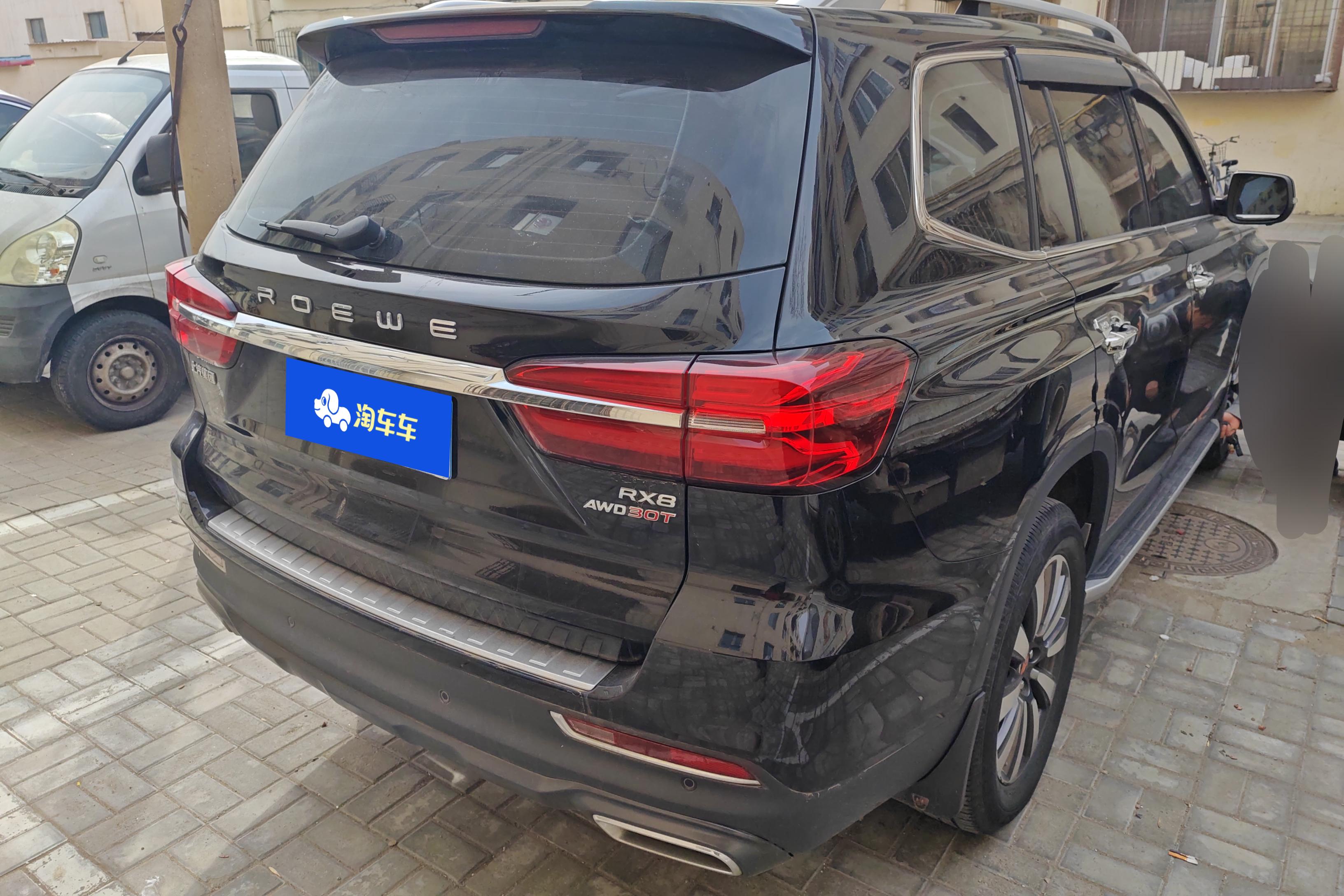 荣威RX8 2019款 2.0T 自动 四驱 30T智联网超群至尊版 (国Ⅵ) 