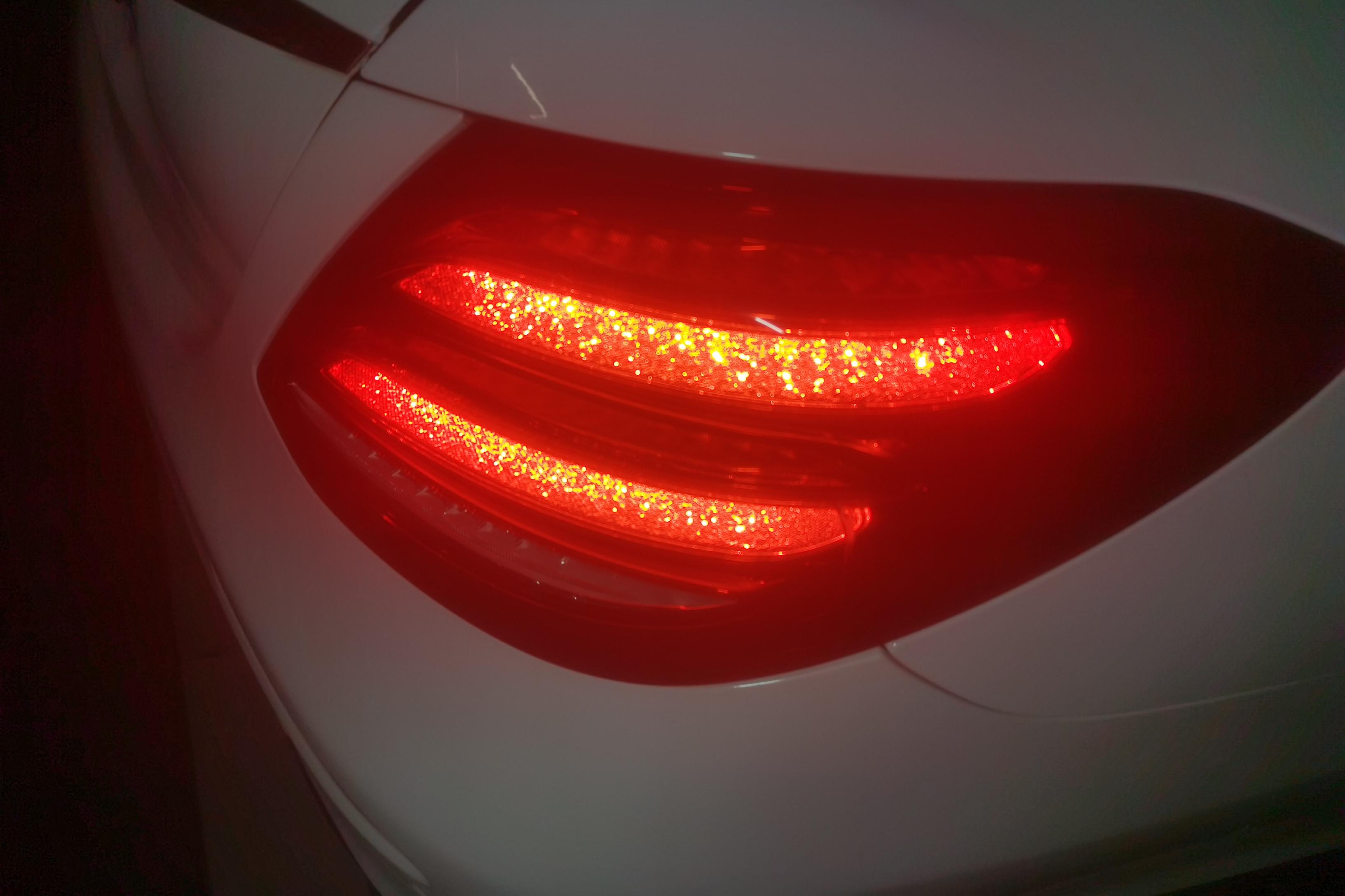 奔驰E级 E200L 2019款 2.0T 自动 汽油 运动型 (国Ⅴ) 