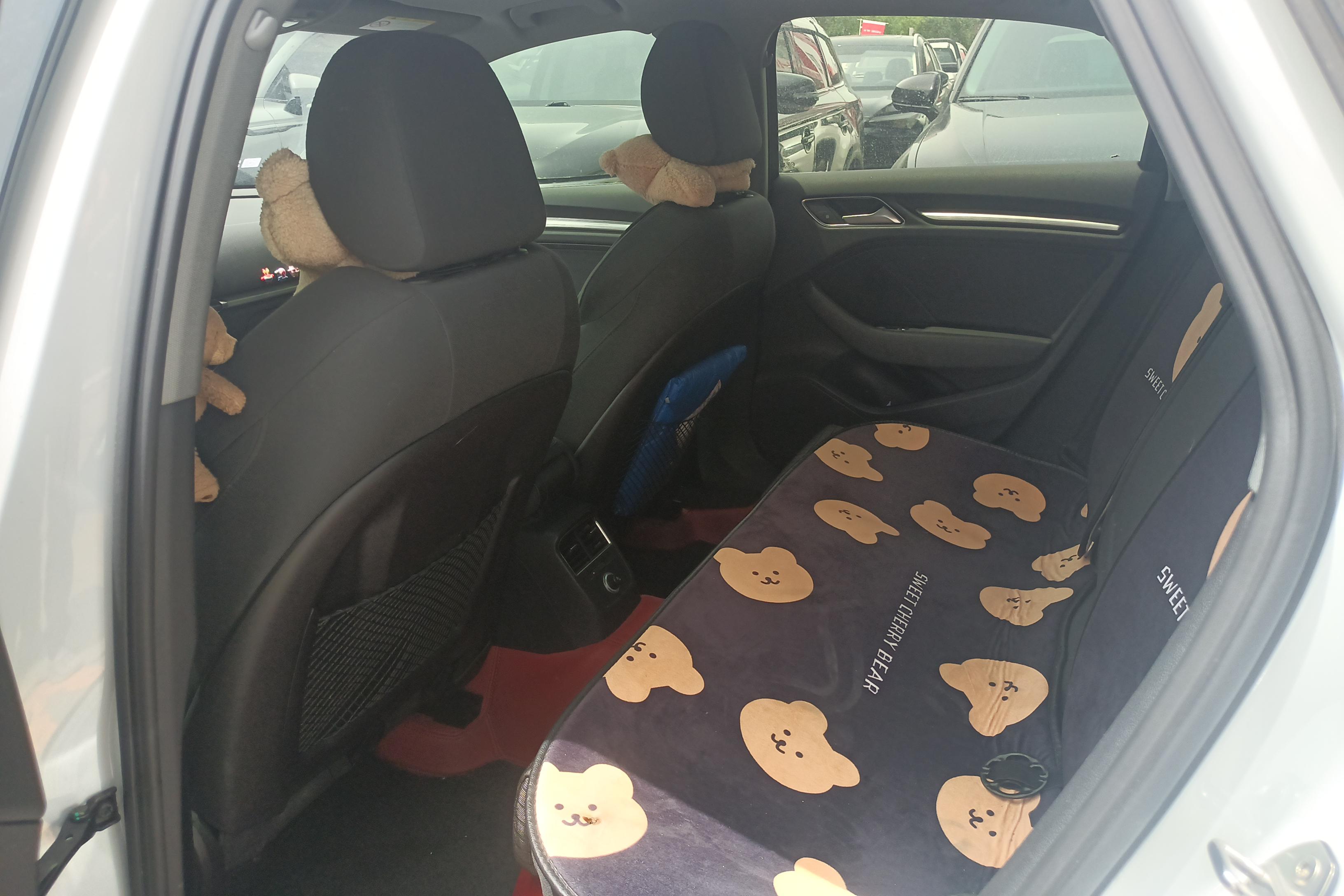 奥迪A3 35TFSI 2018款 1.4T 自动 运动型30周年Limousine (国Ⅴ) 