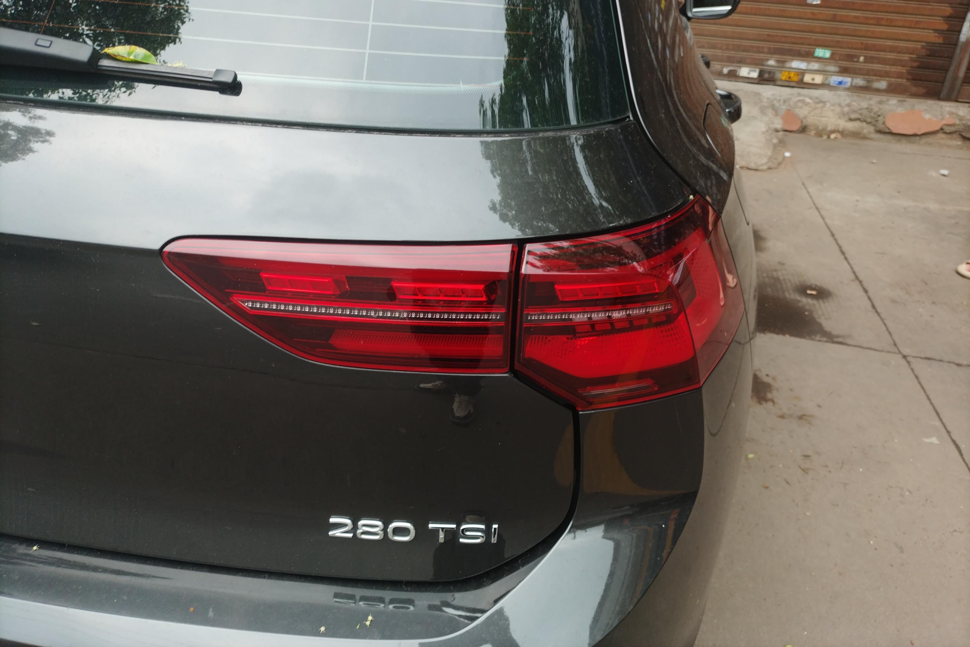 大众高尔夫 2023款 1.4T 自动 汽油 280TSI-R-Line-Lite (国Ⅵ) 