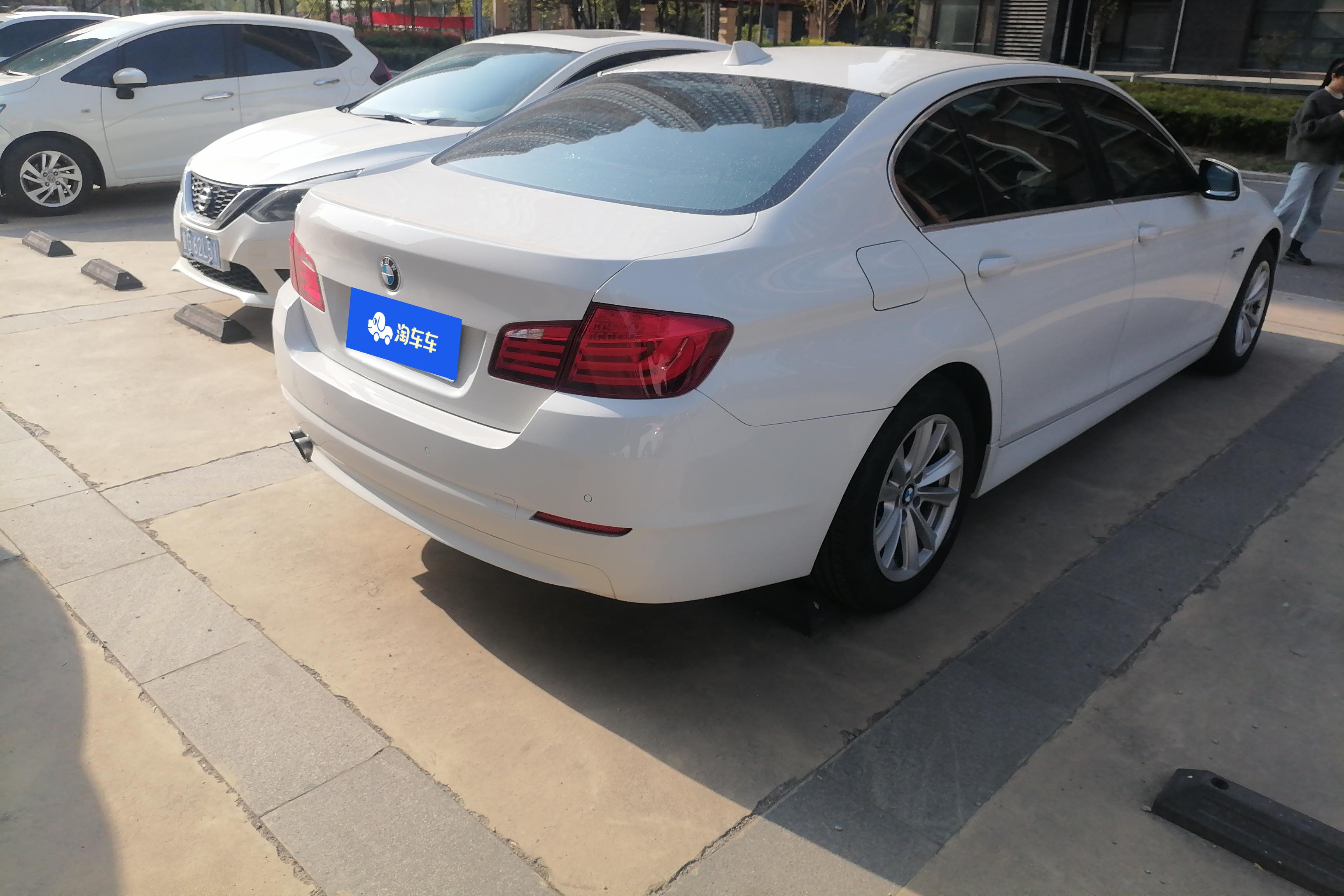 宝马5系 520Li 2012款 2.5L 自动 汽油 典雅型 (国Ⅳ) 