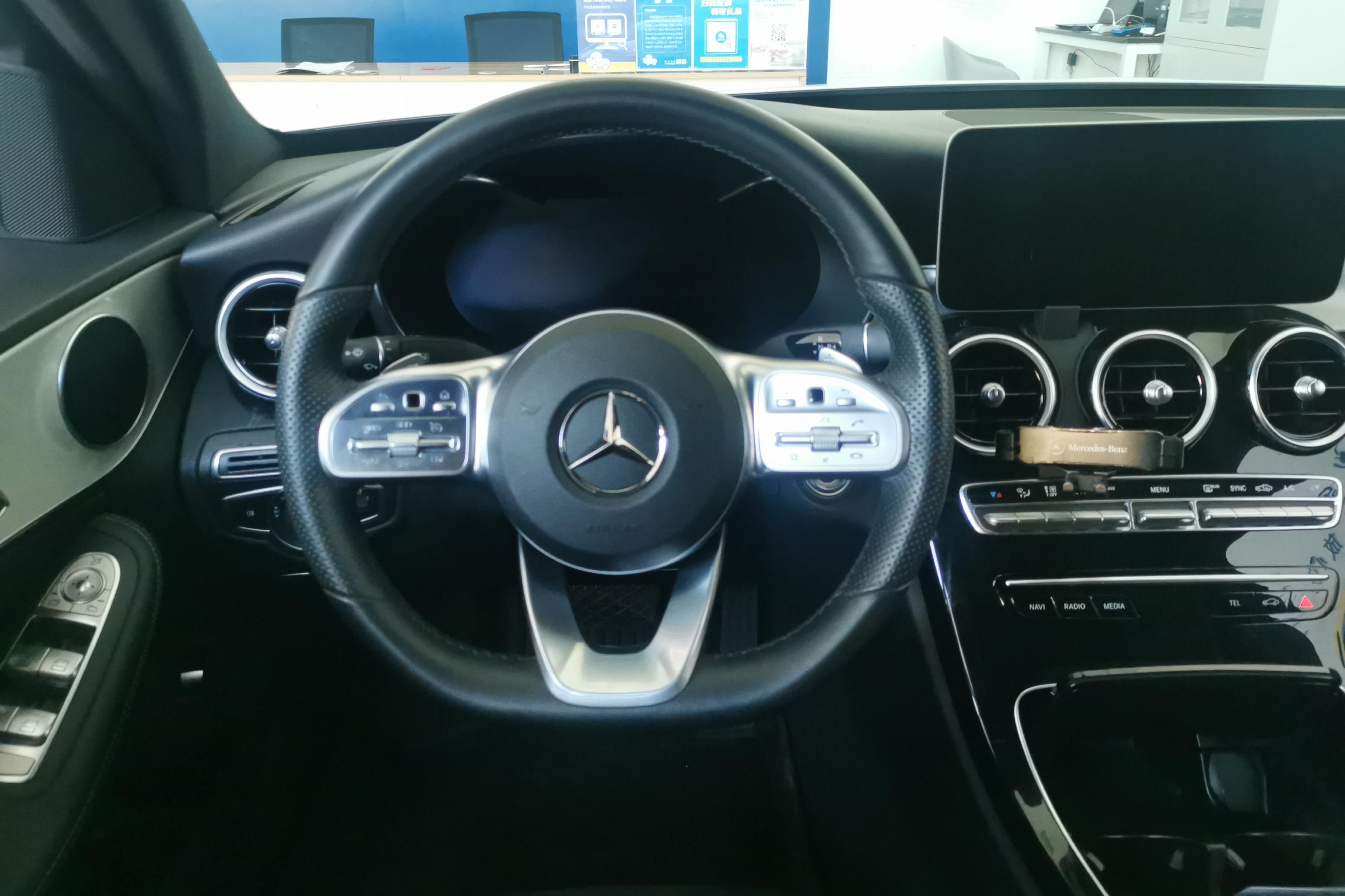奔驰C级 C260 2020款 1.5T 自动 运动版改款 (国Ⅵ) 