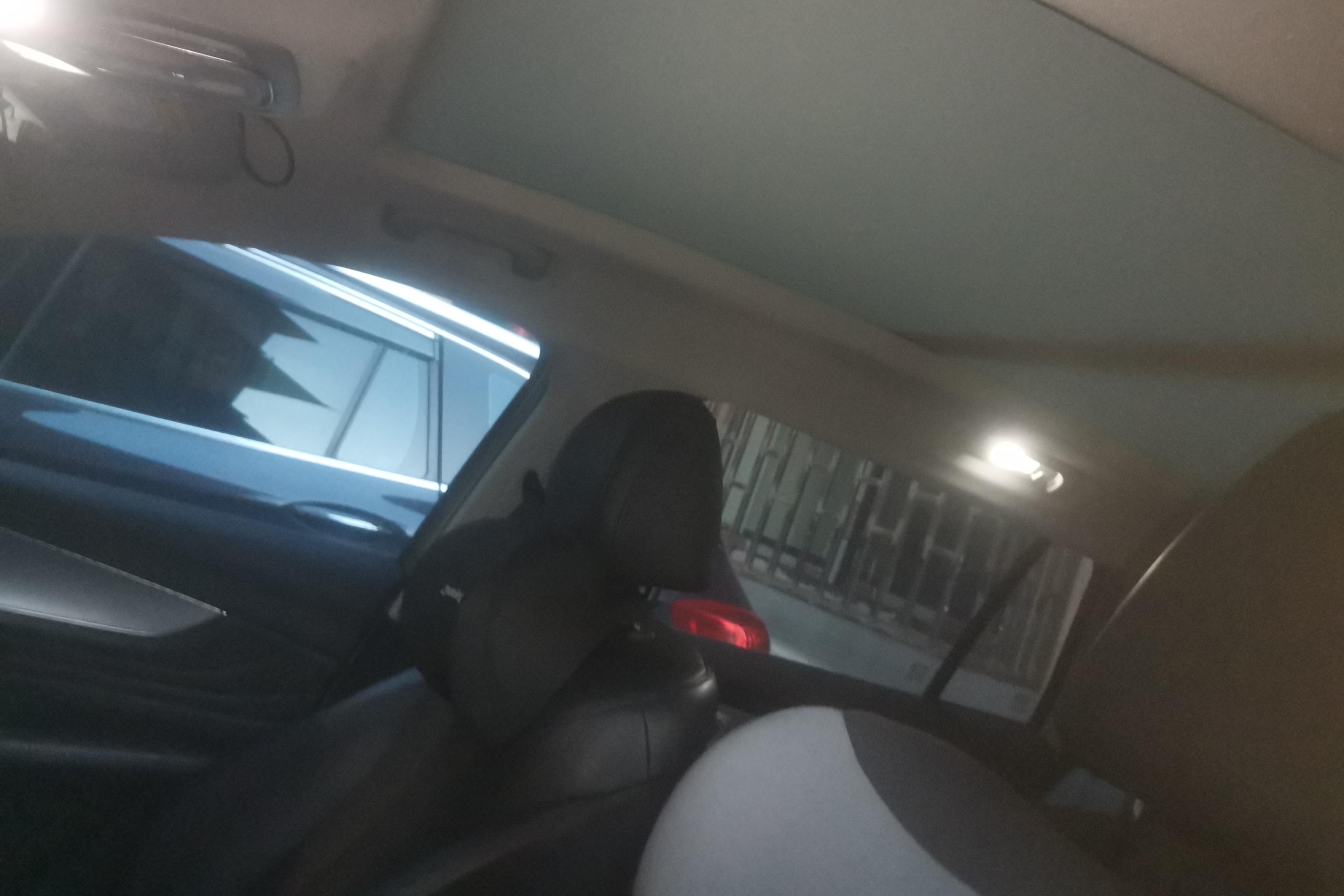 荣威RX5 MAX 2019款 1.5T 自动 4G互联豪华版 (国Ⅵ) 