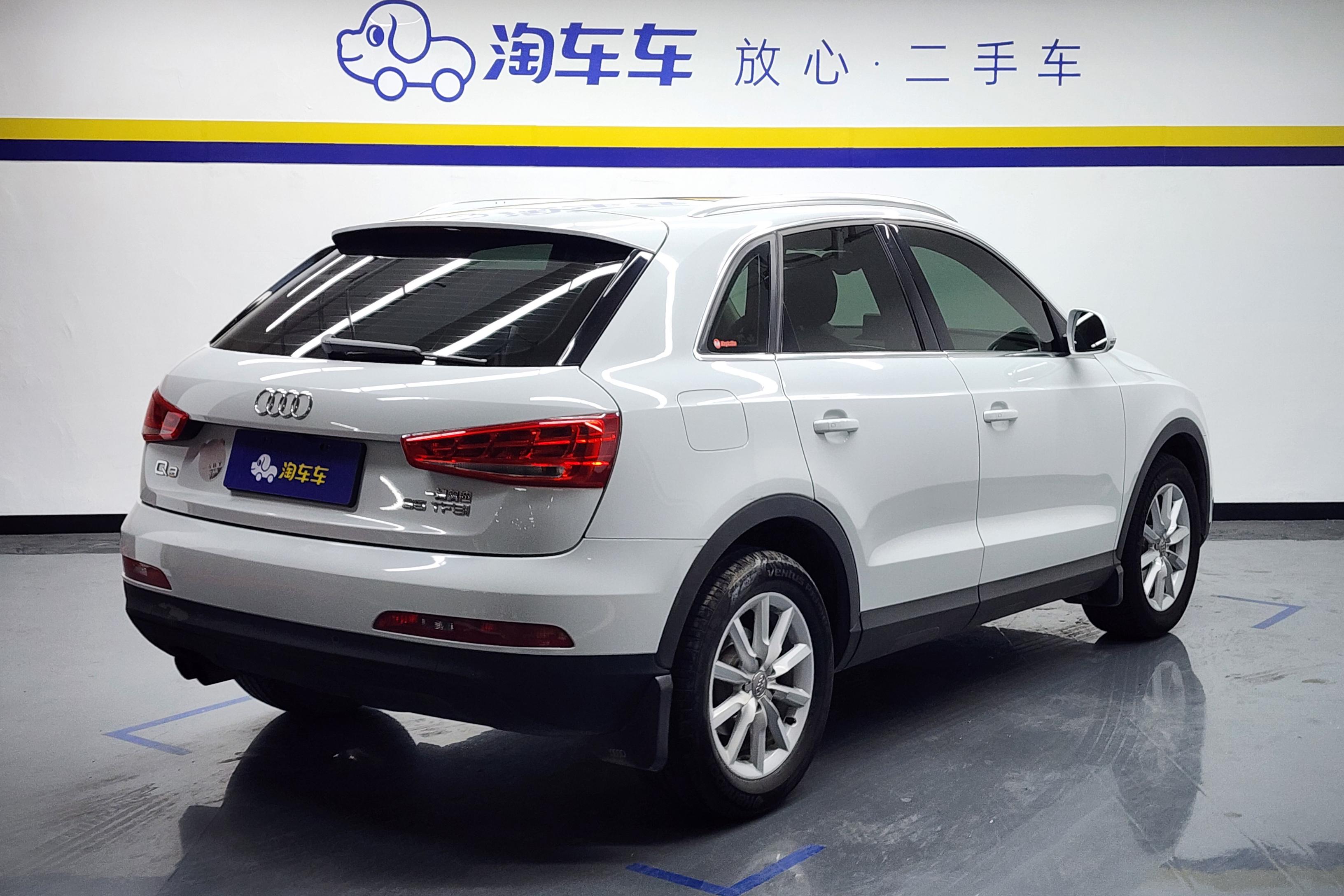 奥迪Q3 35TFSI 2013款 2.0T 自动 前驱 进取型 (国Ⅳ) 