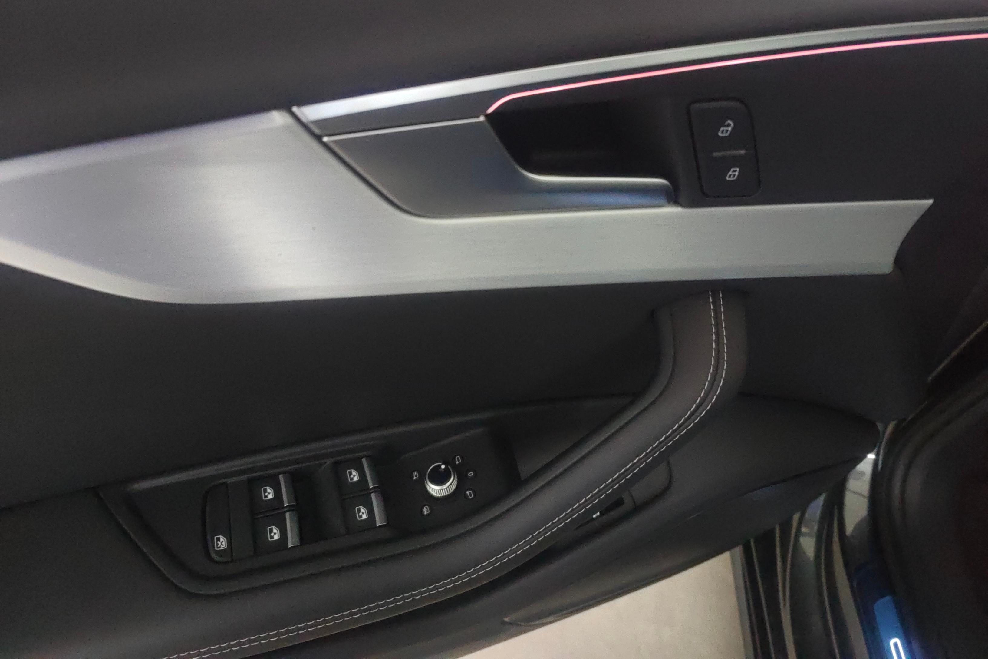 奥迪A4L 40TFSI 2022款 2.0T 自动 前驱 豪华动感型 (国Ⅵ) 