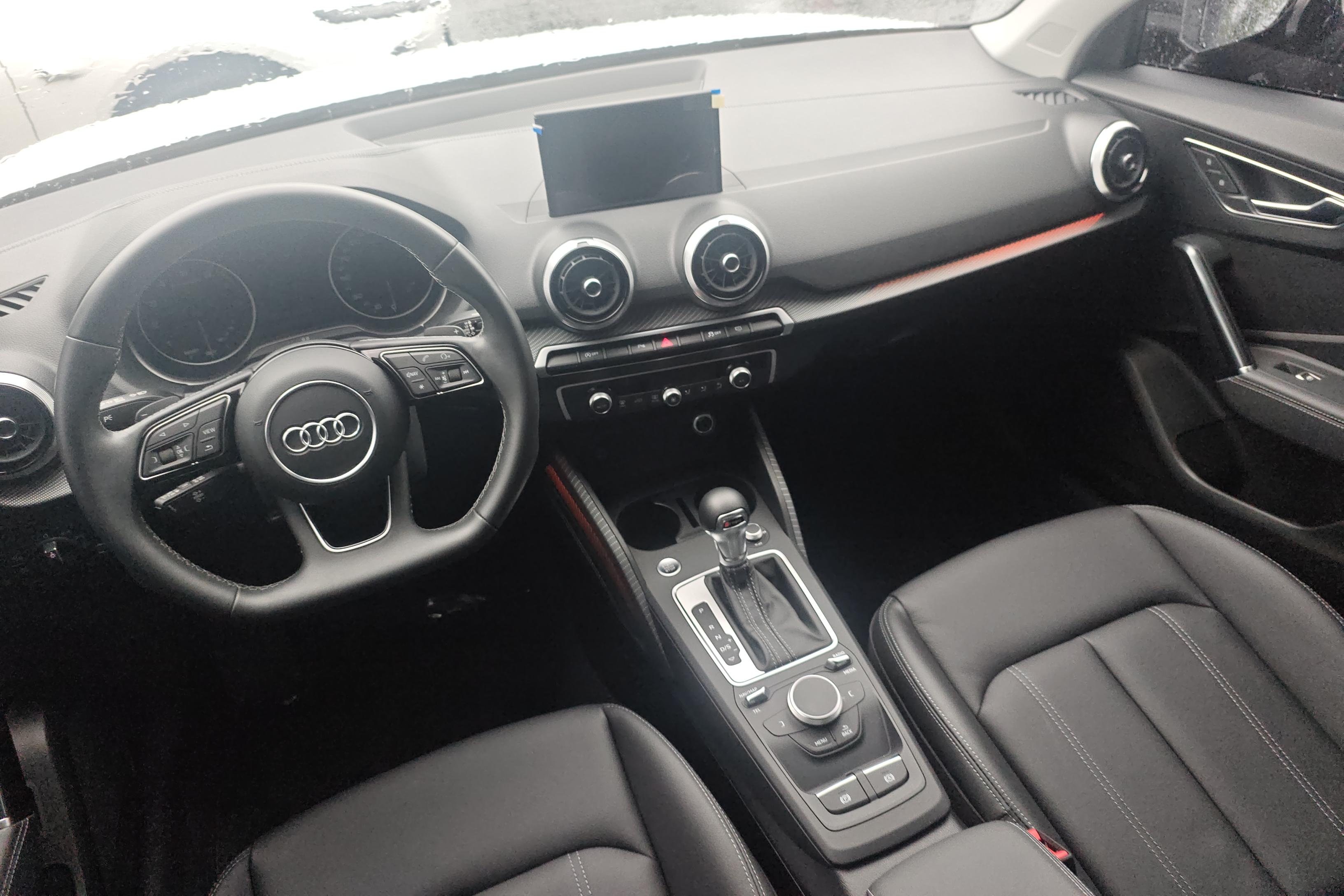 奥迪Q2L 35TFSI 2022款 1.4T 自动 时尚动感型 (国Ⅵ) 