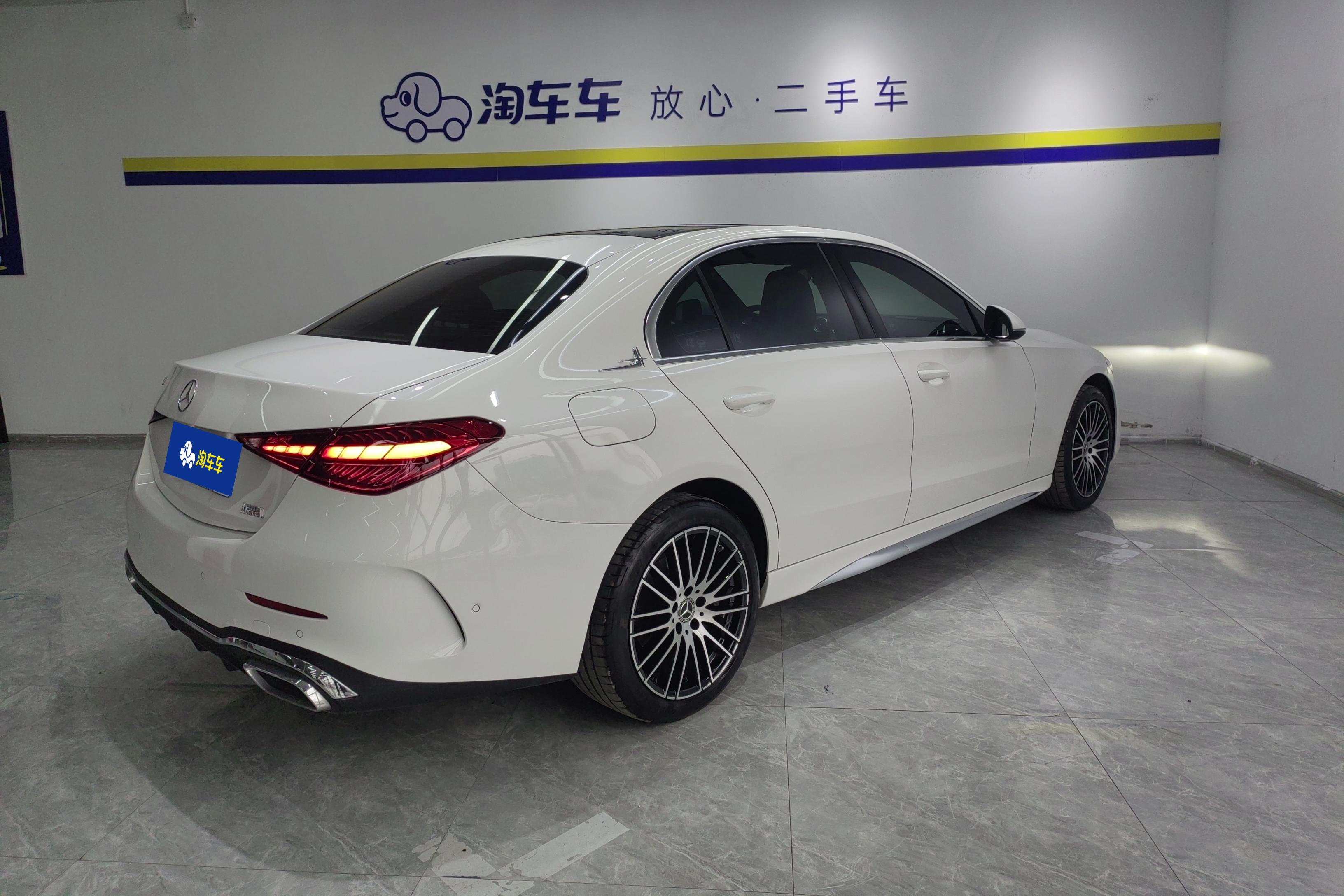 奔驰C级 C260L 2022款 1.5T 自动 改款运动版 (国Ⅵ) 