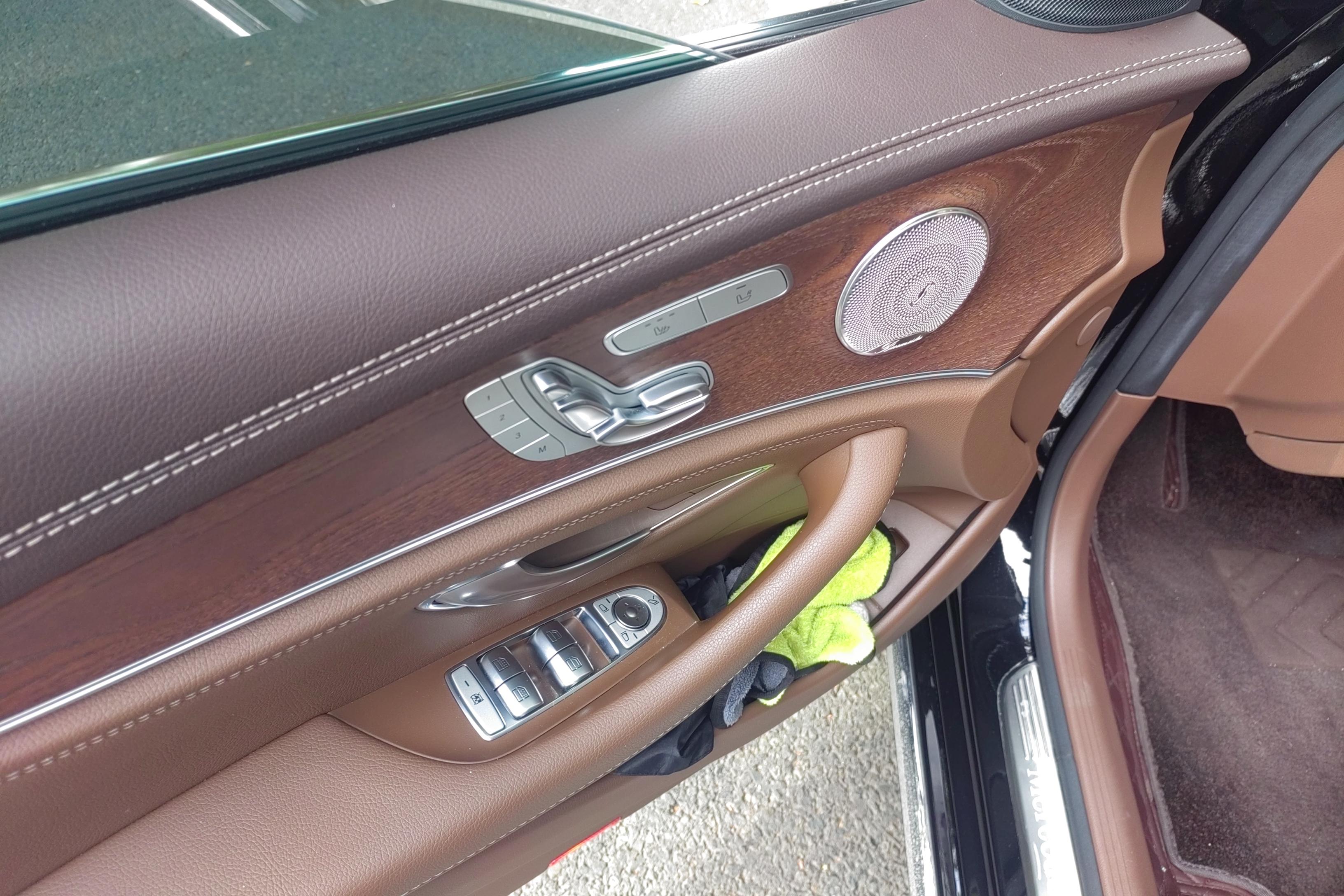 奔驰E级 300L 2023款 2.0T 自动 汽油 豪华型 (国Ⅵ) 