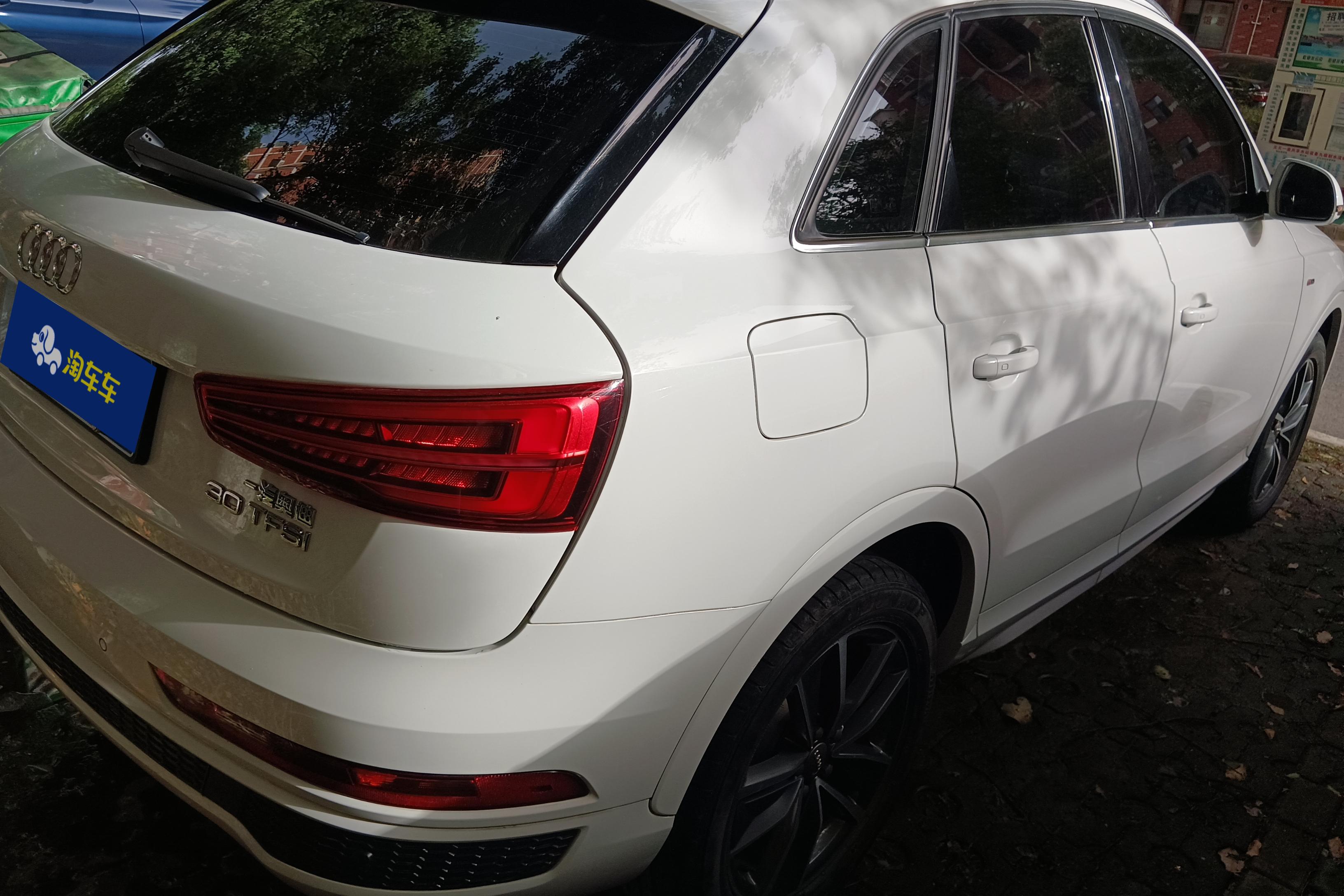 奥迪Q3 30TFSI 2018款 1.4T 自动 前驱 时尚型典藏版 (国Ⅴ) 