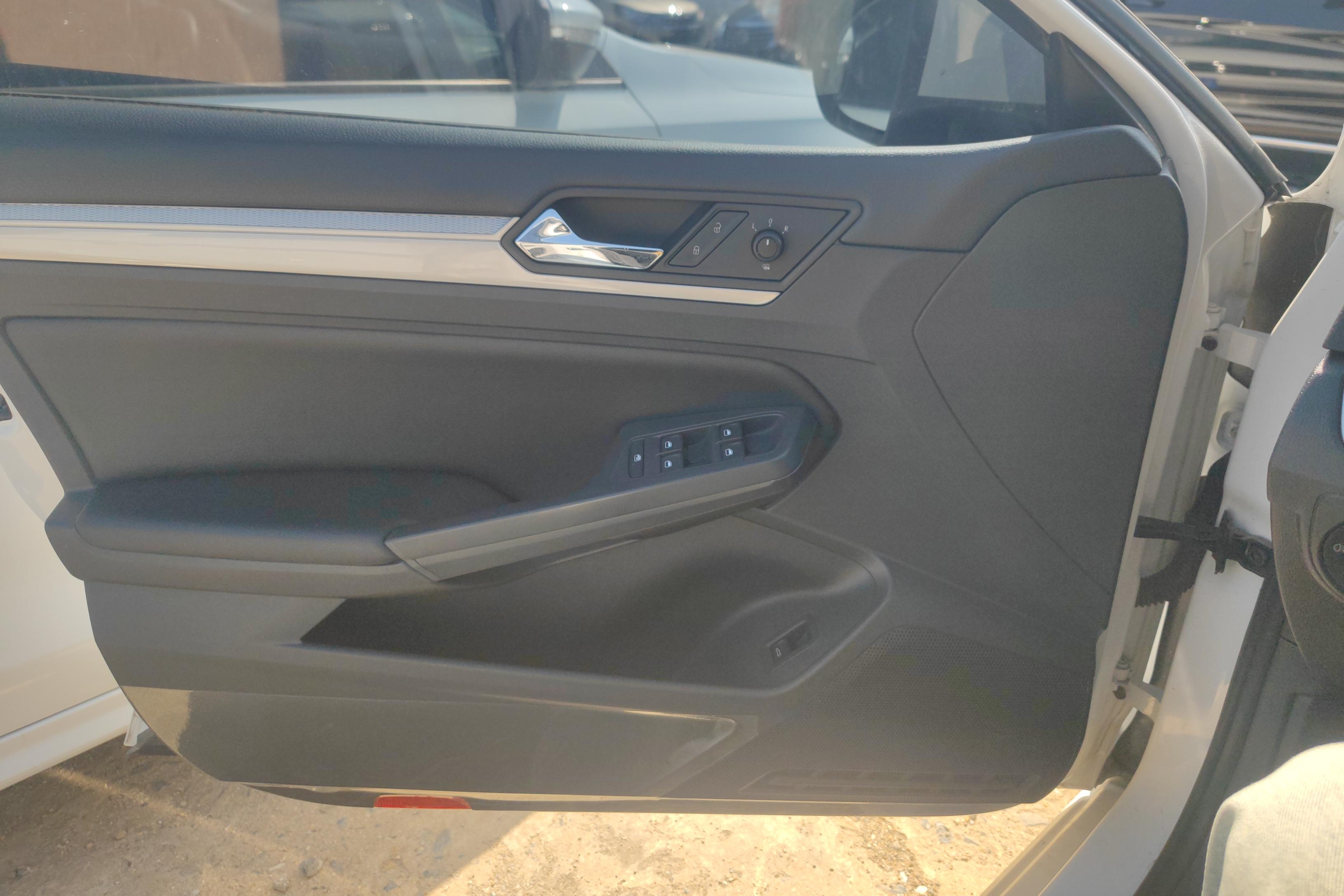 大众凌渡 2017款 1.4T 自动 230TSI风尚版 (国Ⅴ) 